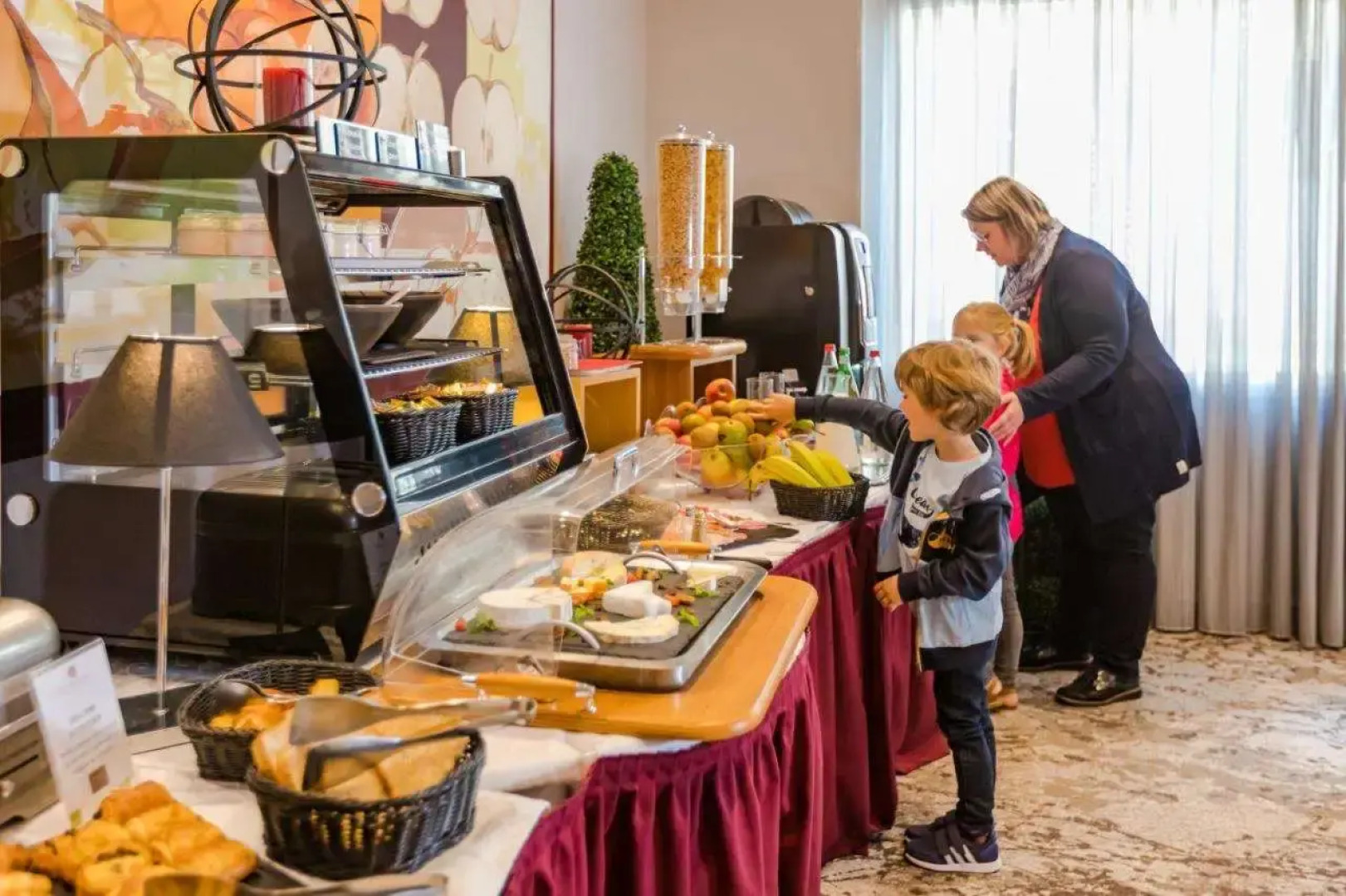 Logis Hôtel Restaurant Le Fruitier