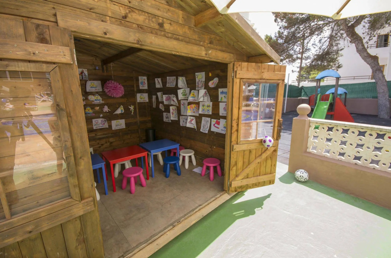 Moon Dreams Coral Beach