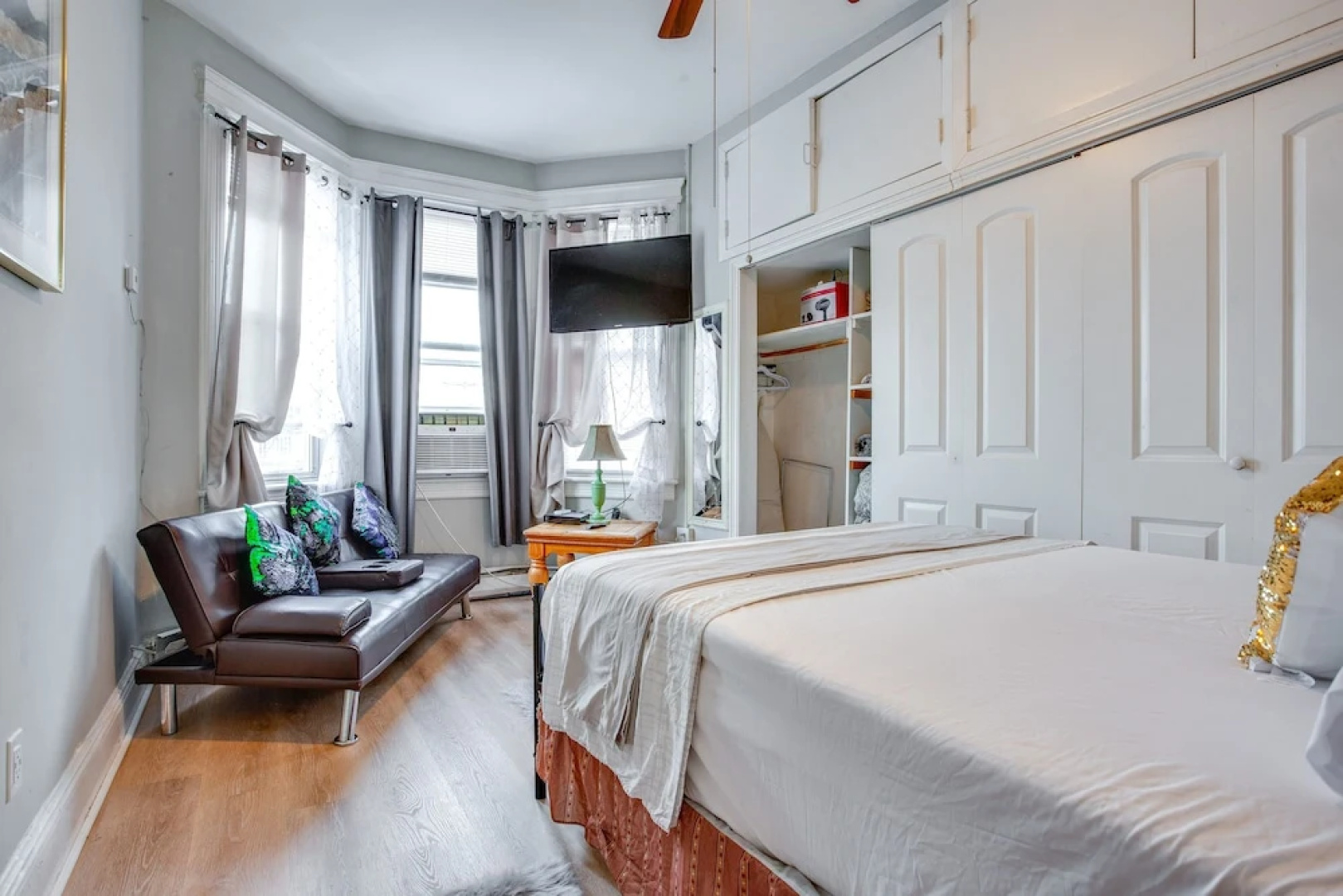 West New York Apartment ~ 7 Mi to Manhattan!