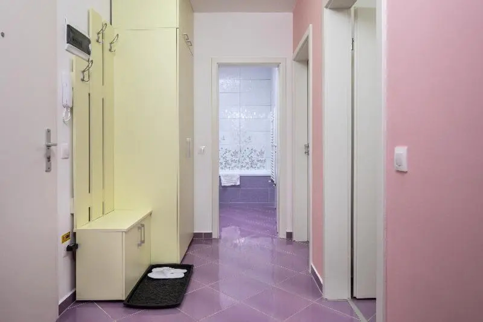 Brasov Holiday Apartments - BUTTERFLY