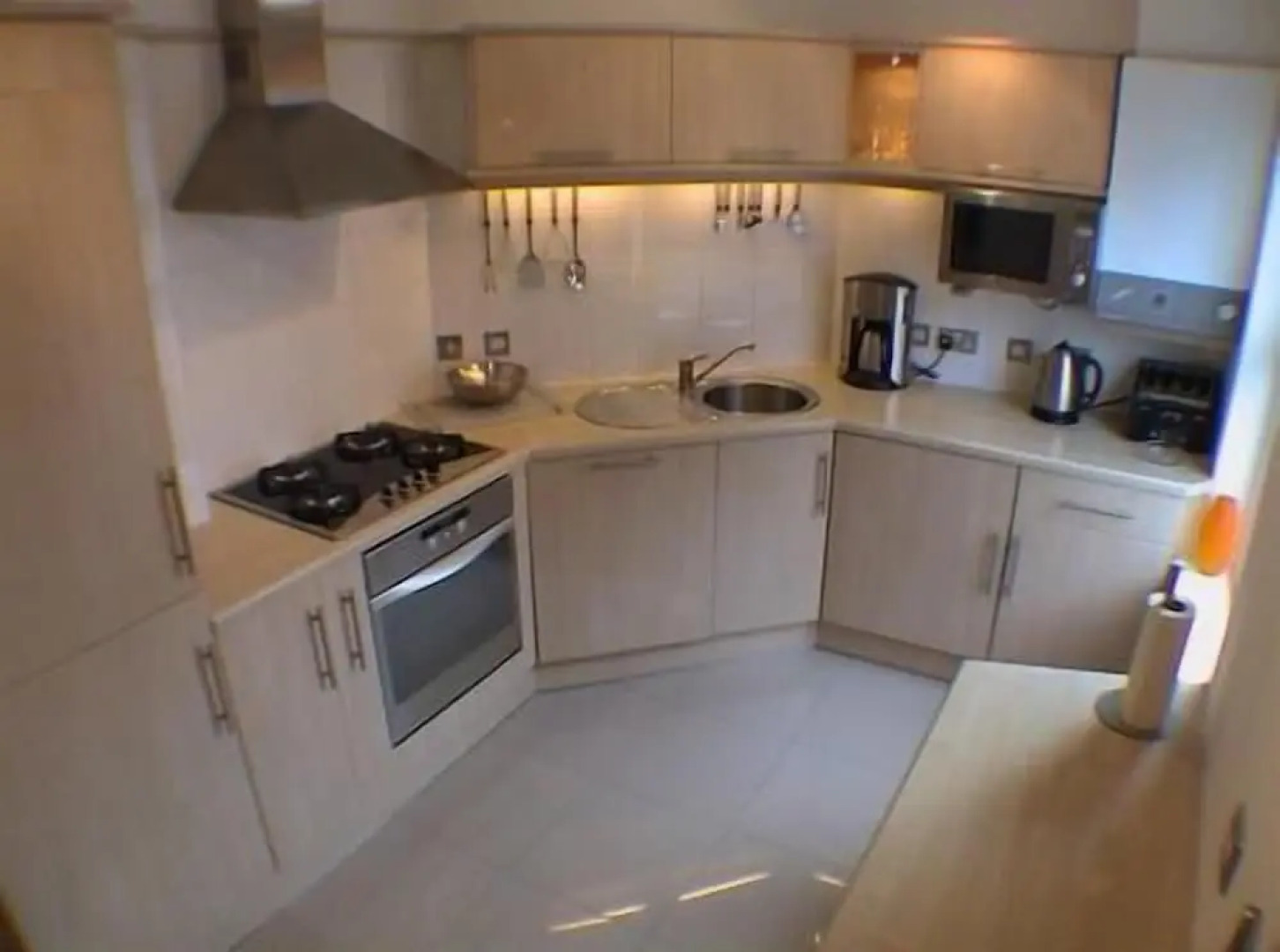 Earle House Serviced Apartments