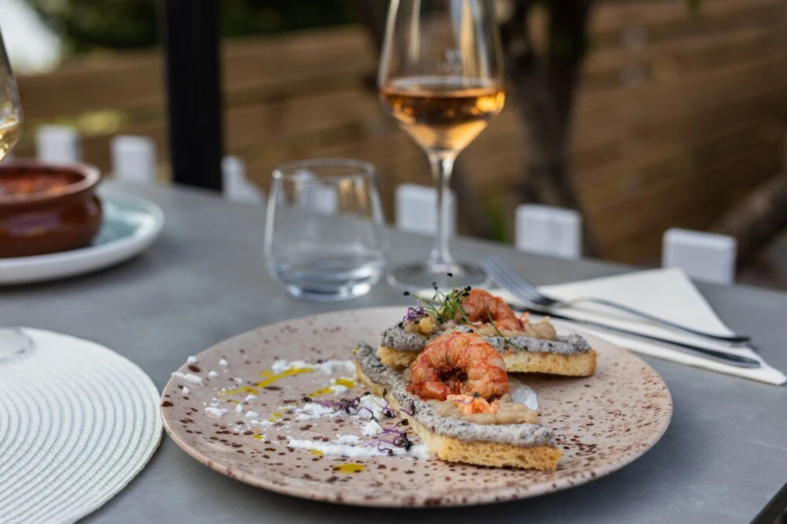 Meliores Rooms & Restaurant