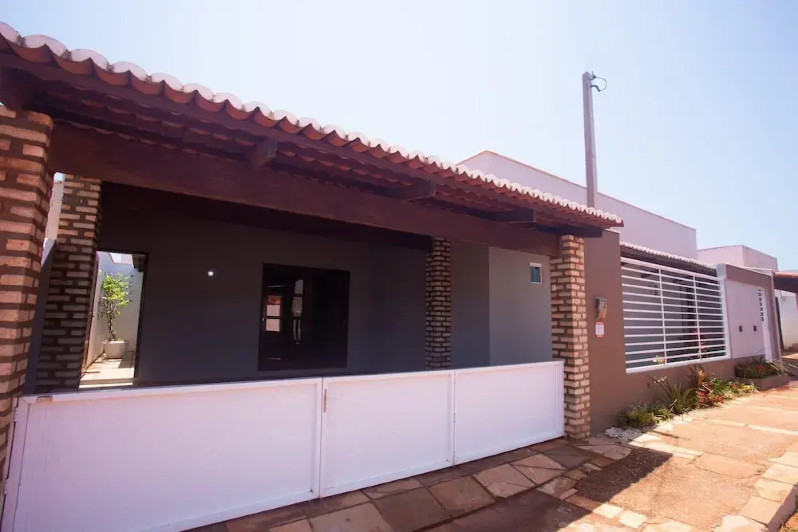 Paradis aca Casa Tropical com Piscina e 3 Su tes