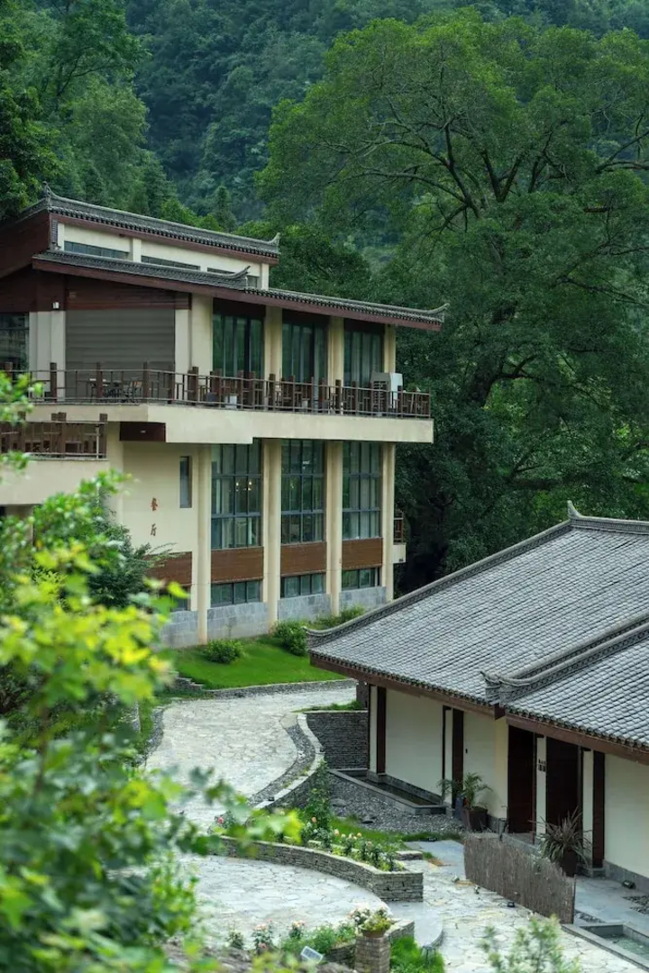 Zhensu Canyon Sanctuary