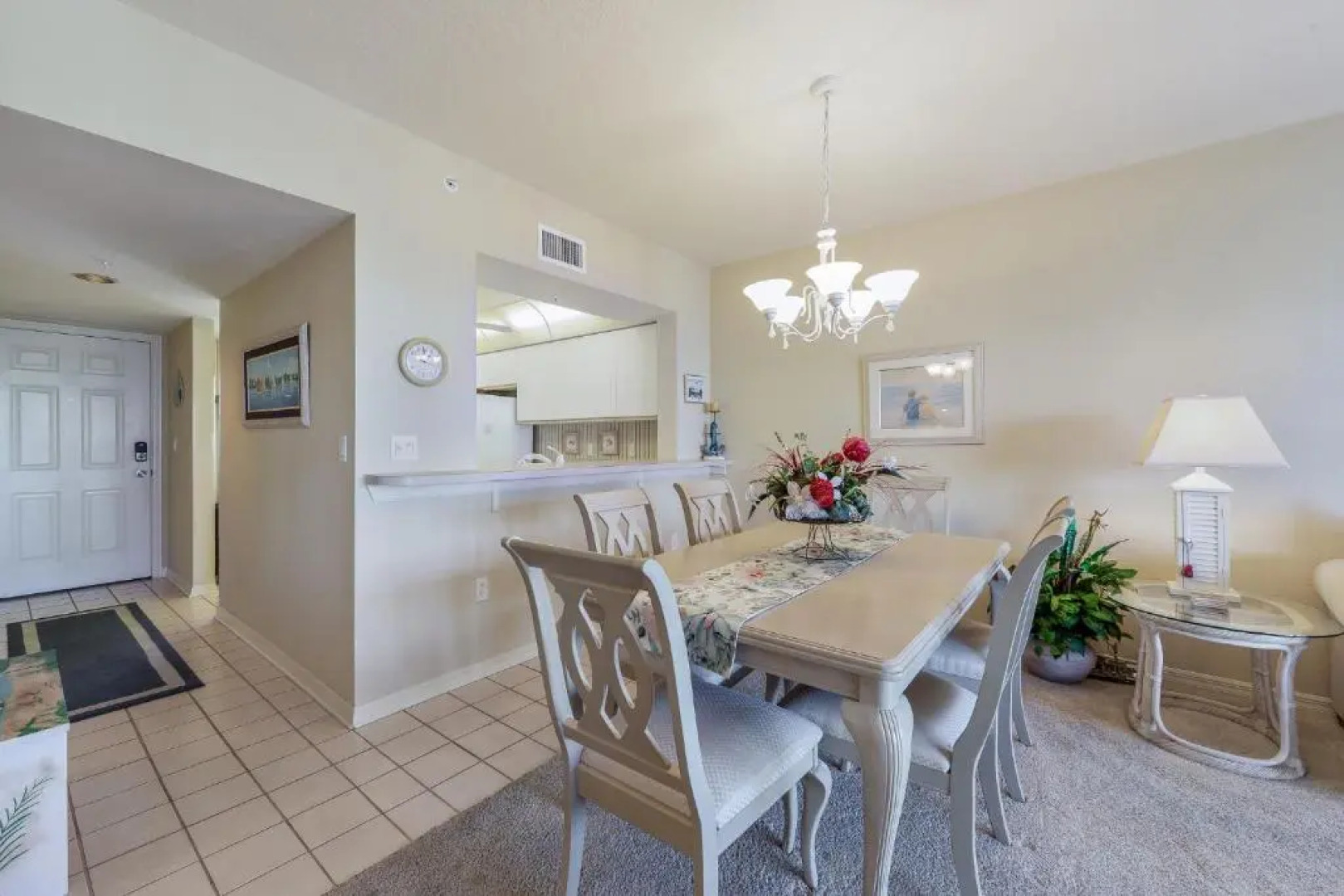Hibiscus Pointe 733, 2 Bedrooms, WiFI, Heated Pool Access, Sleeps 6