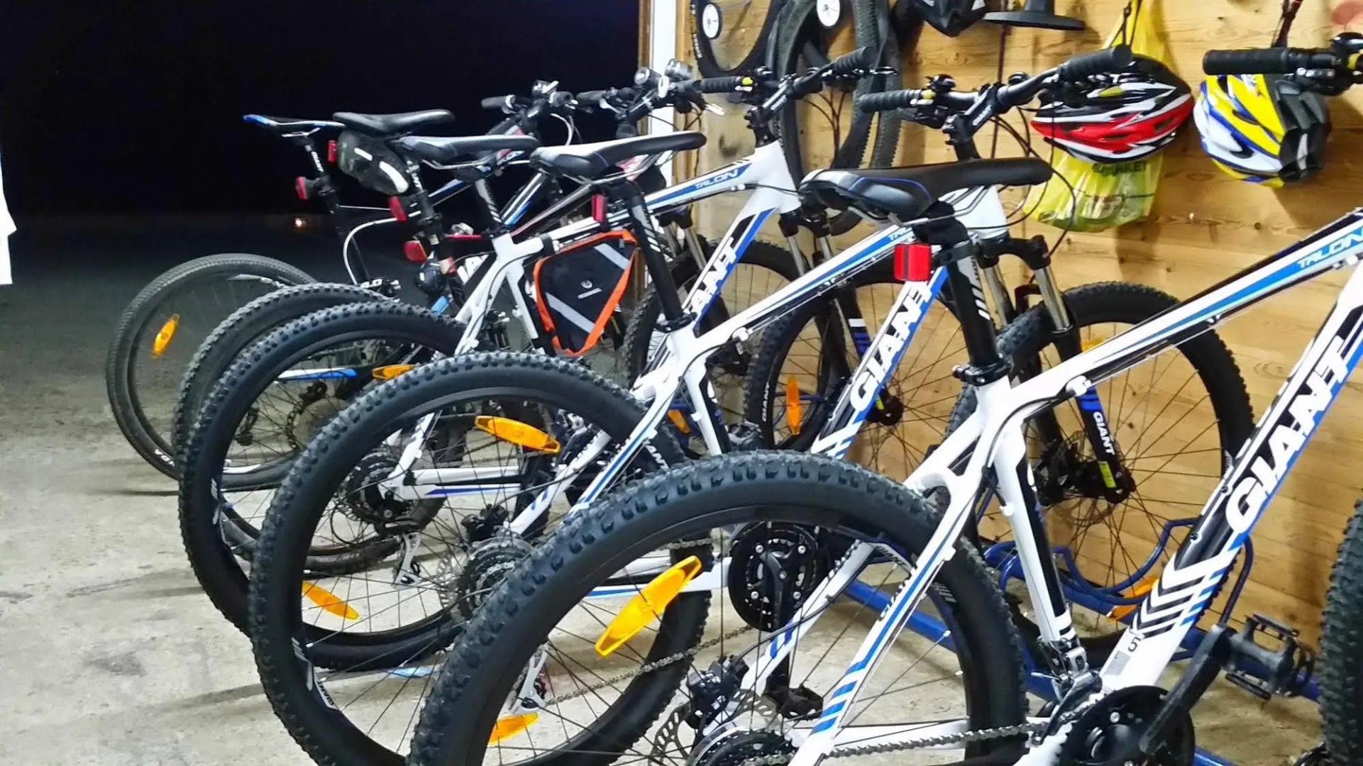 Astrofegia Apartments