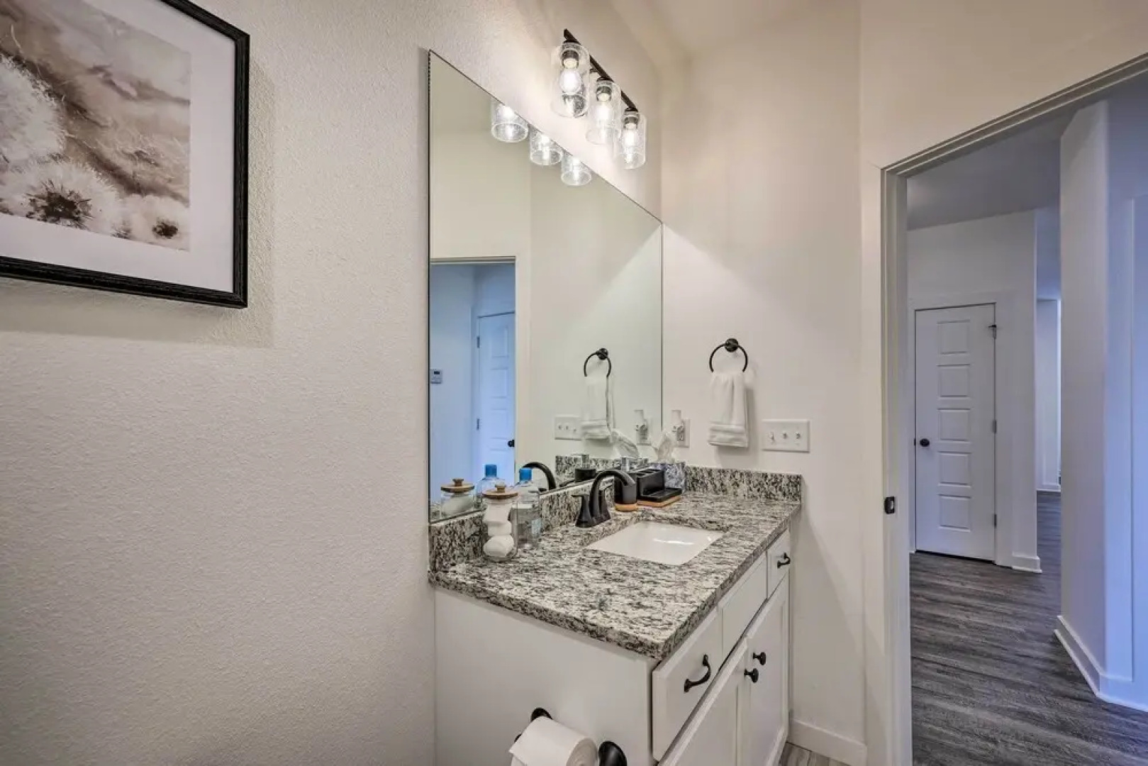 Newly Built Bella Vista Home Near Lakes