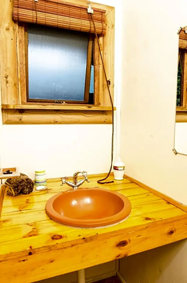 Hippo Water Front Lodge