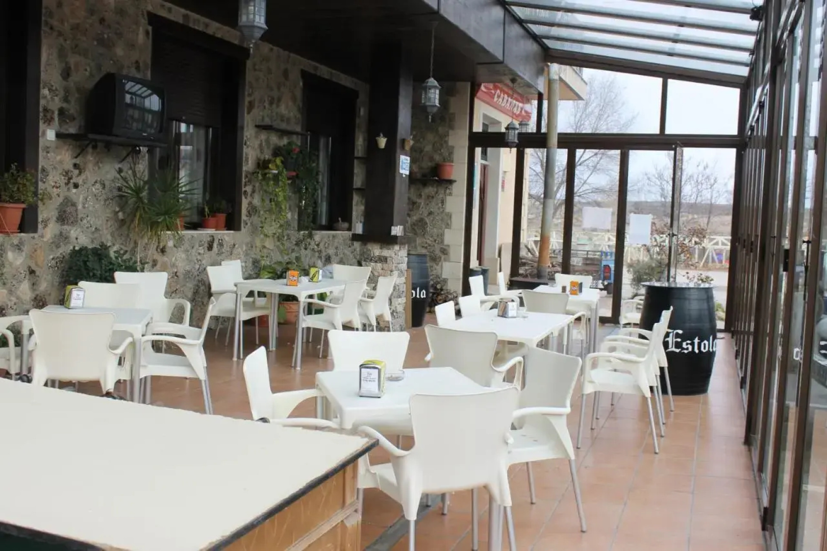 Hostal Cabañas