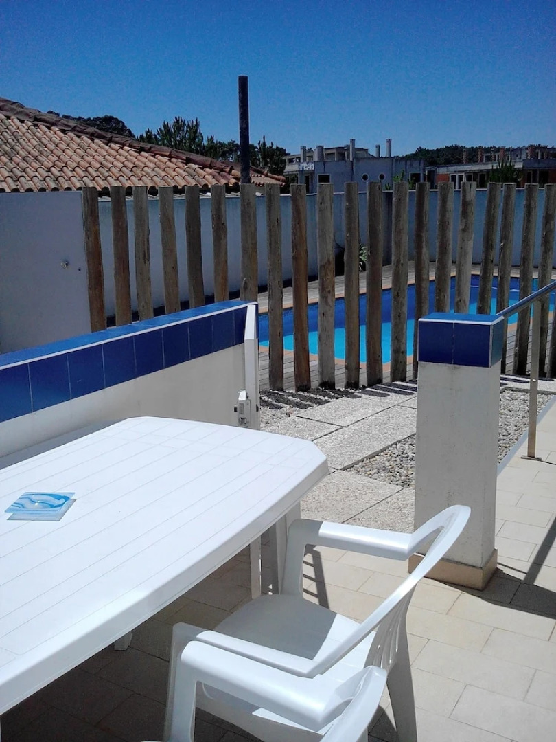 Apartment With one Bedroom in Caldas da Rainha, With Shared Pool, Furnished Terrace and Wifi - Near the Beach