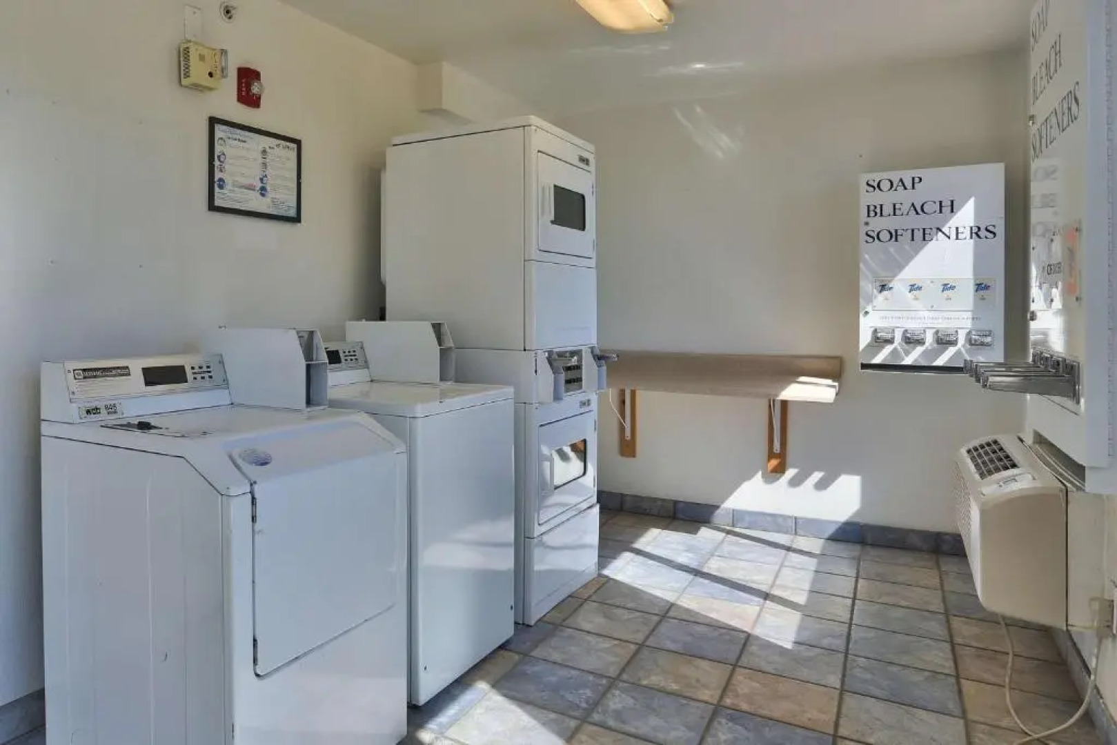 Motel 6 Kingman, AZ - Route 66 East