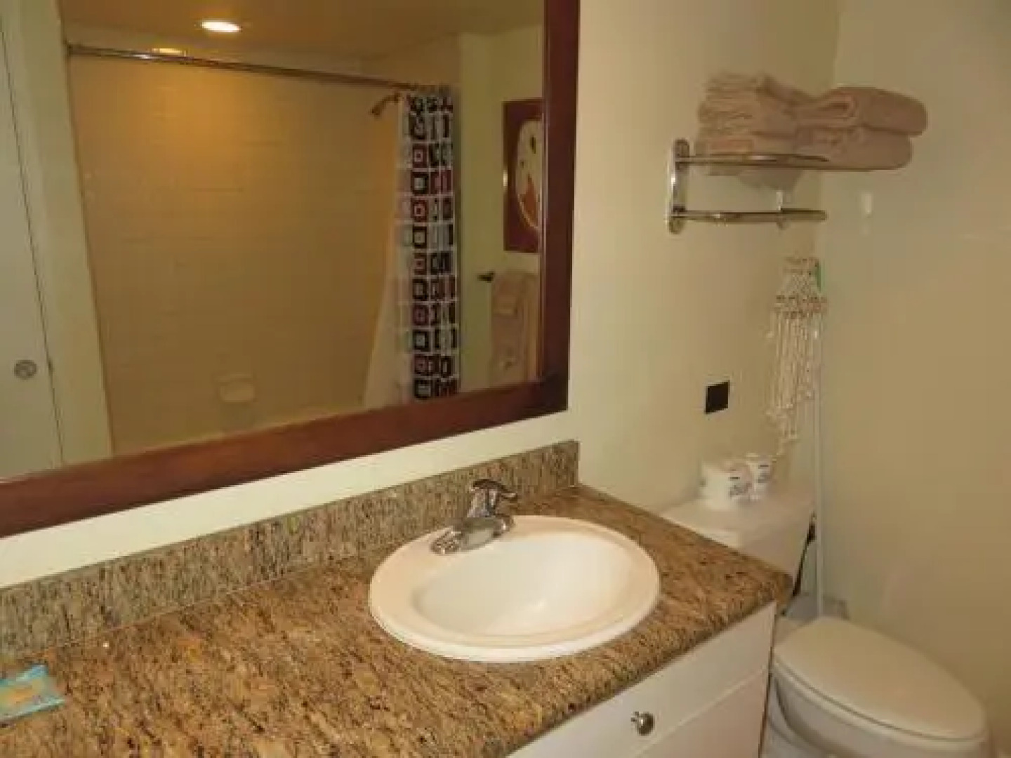 Islander On The Beach #321