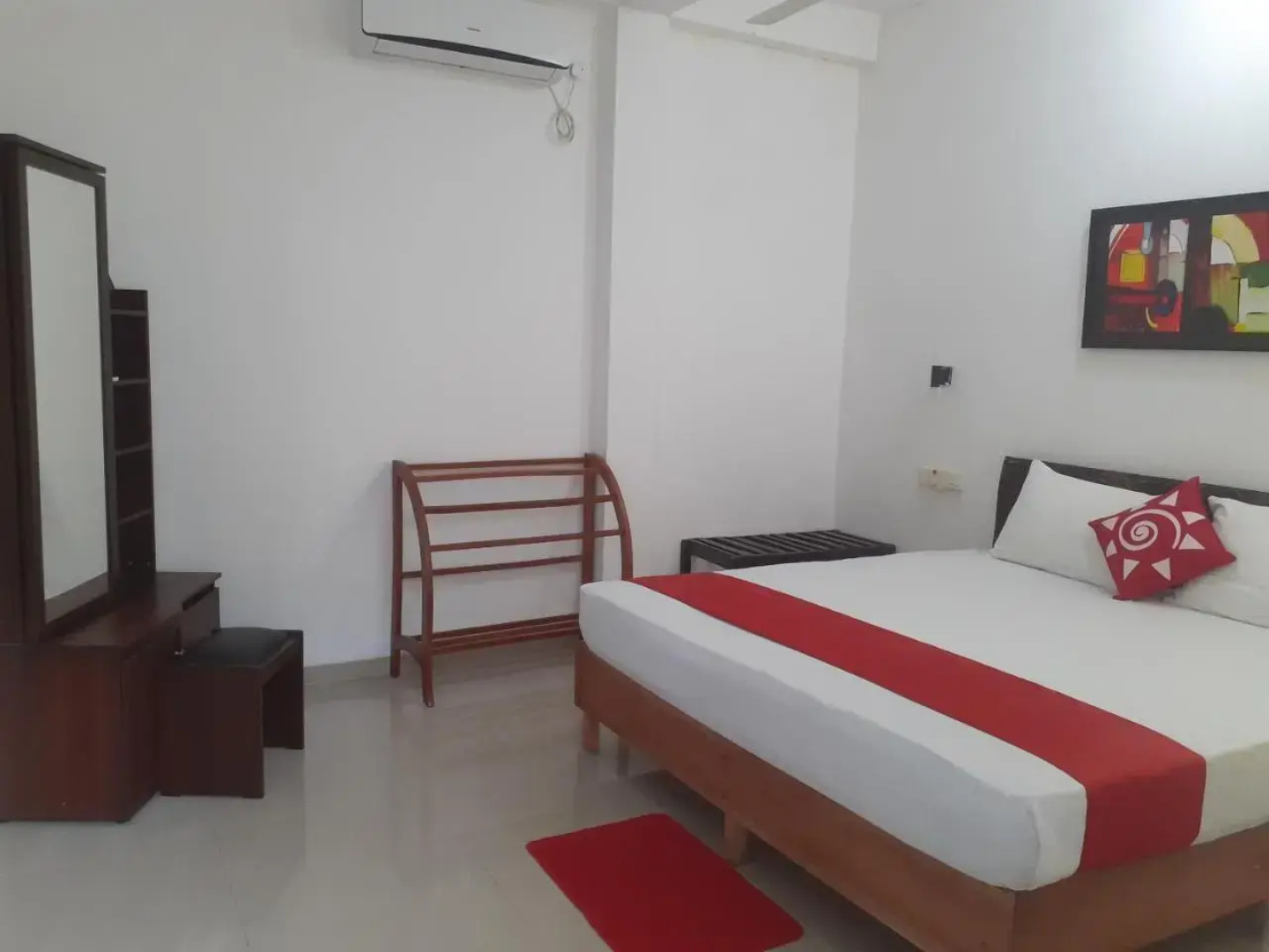 Sudharma Pilgrims Rest And Holiday Inn
