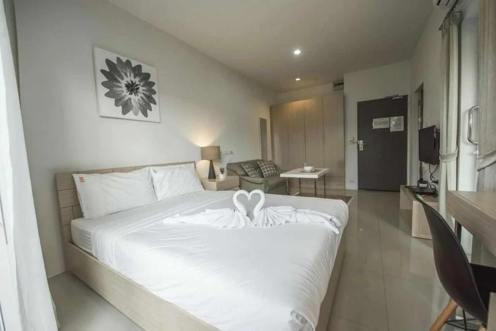 Plern Pailin Service Apartment