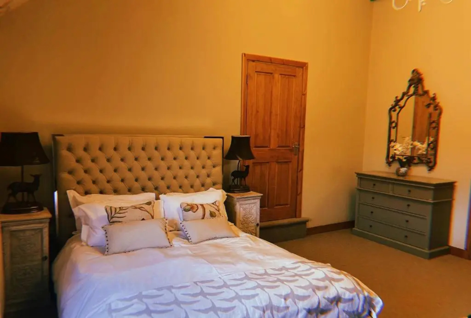 The Queens at Horton