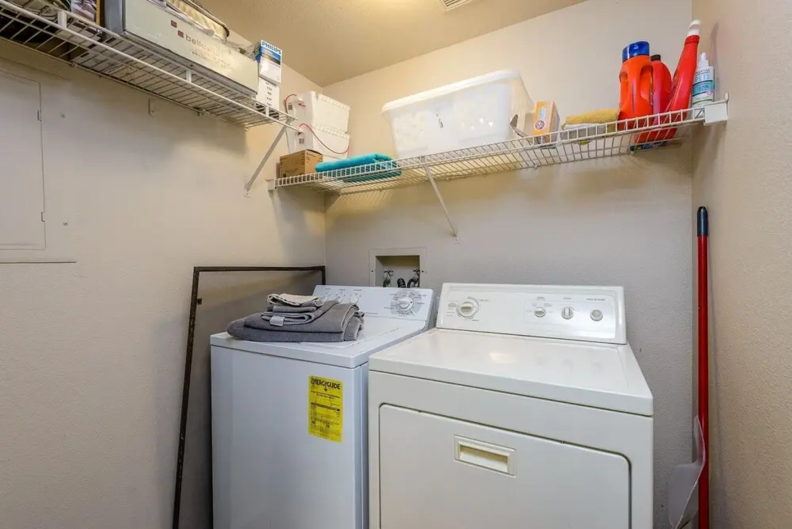 Signature 2 Bedroom Condo by RedAwning