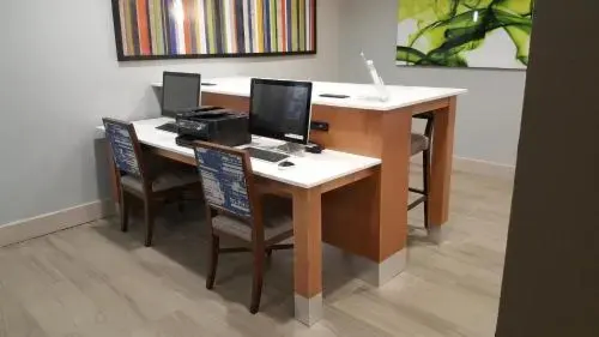 Holiday Inn Express Hotel & Suites Pearland