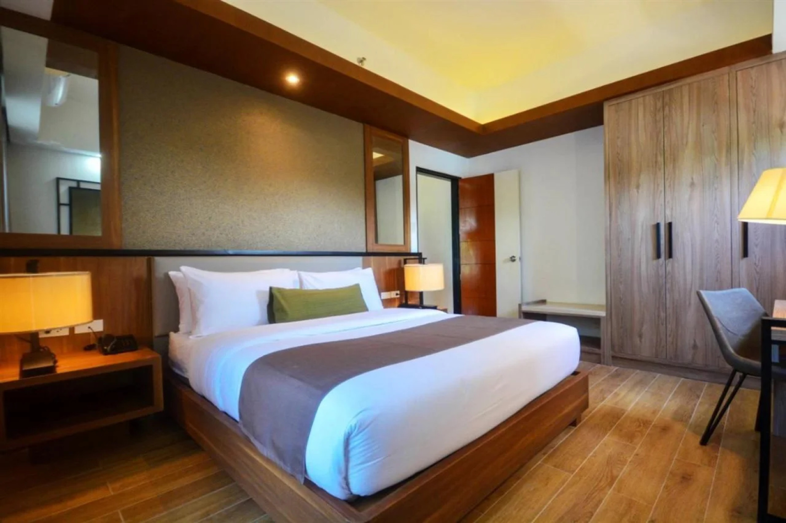 Sotogrande Hotel Palawan