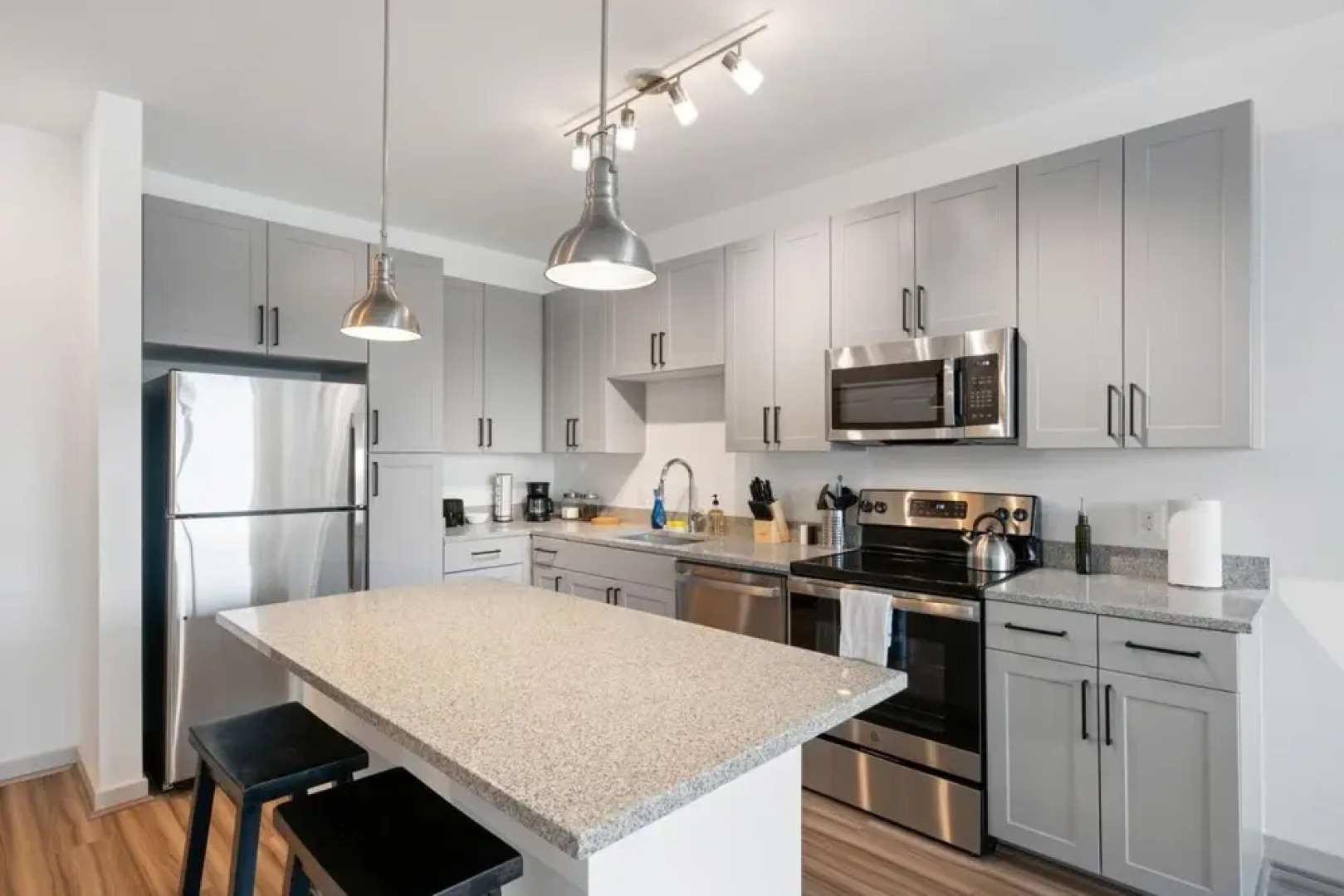 VA - Viridium - Apt 662