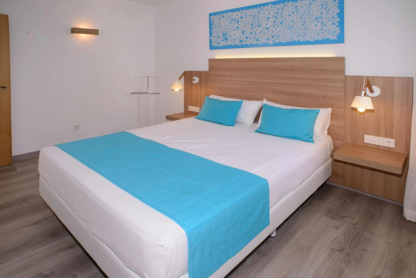 Cala Llenya Resort Ibiza - Hotel