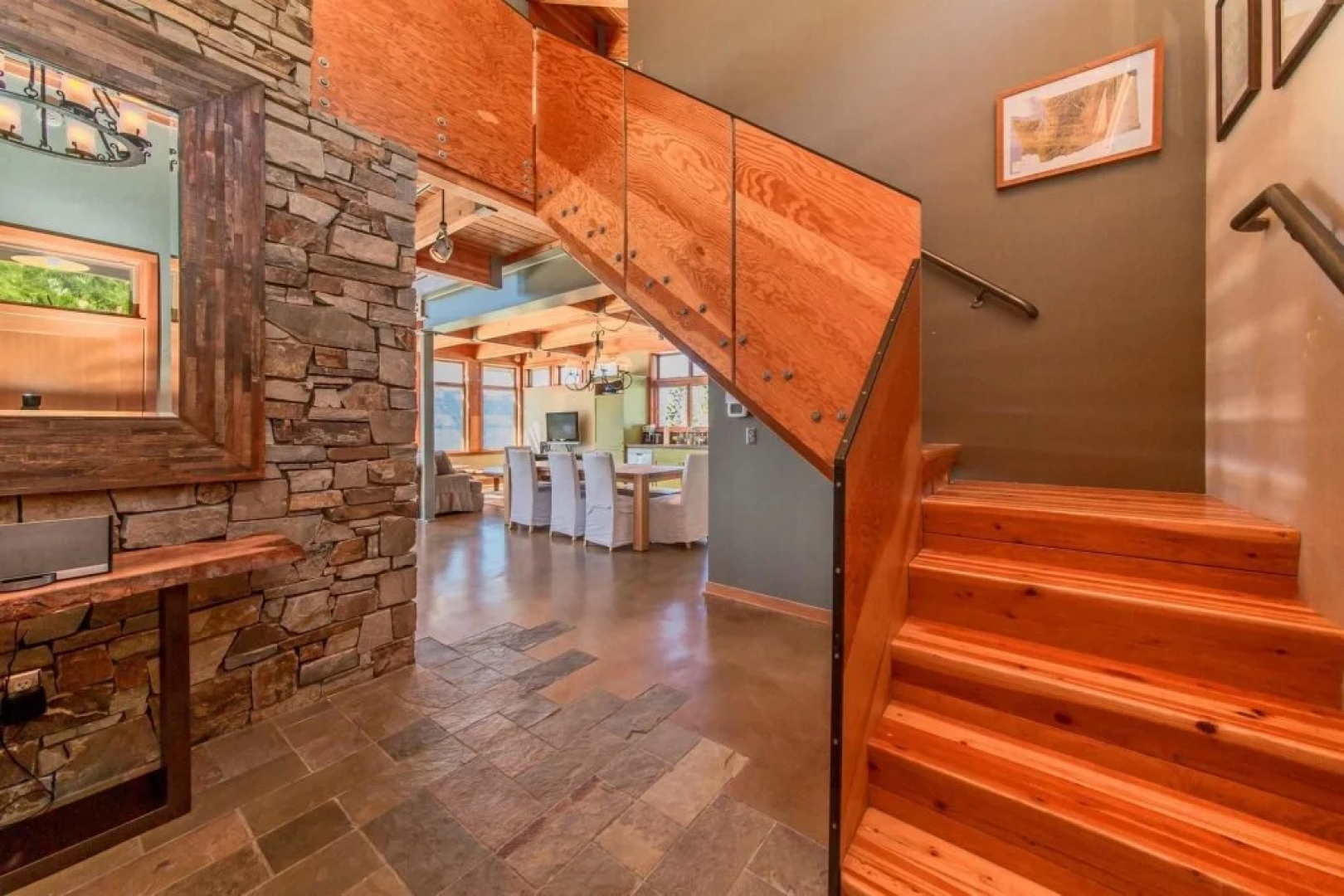 Lookout Lodge