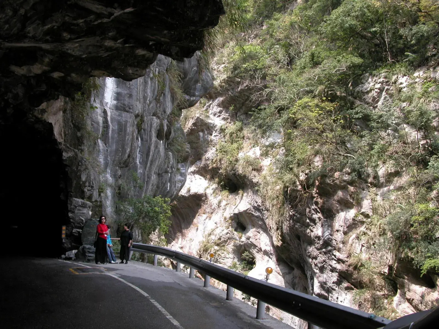 Taroko Tienhsiang Youth Activity Center