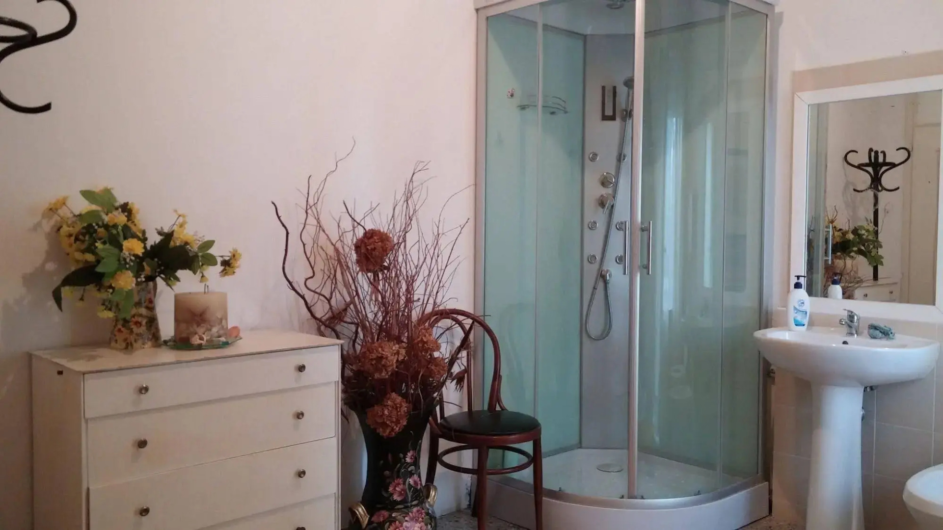 Venice Treviso Airport Bed