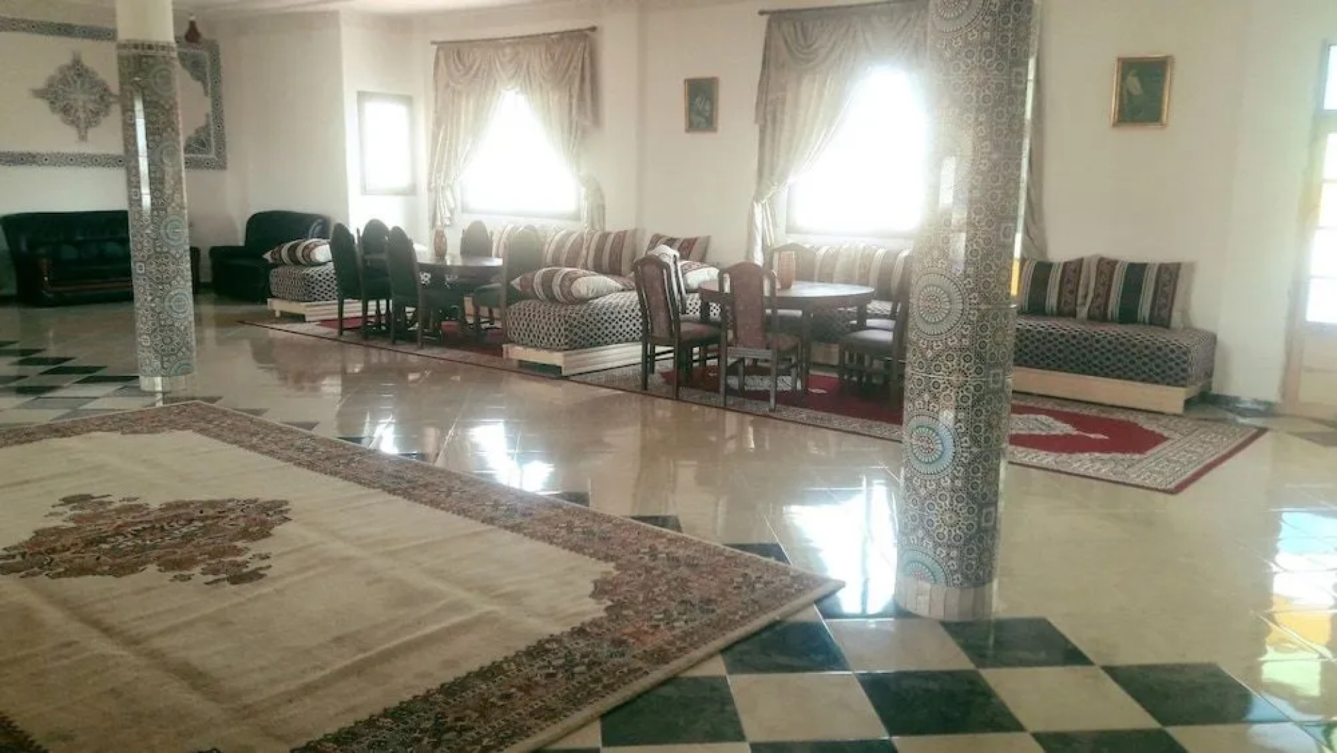 Hotel Resturant Arij