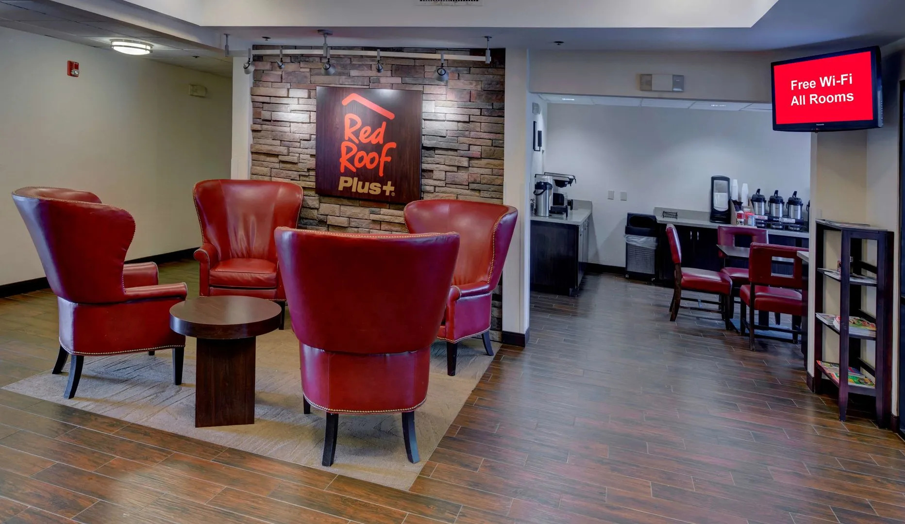 Red Roof Inn PLUS+ Raleigh Downtown – NCSU/Conv Center