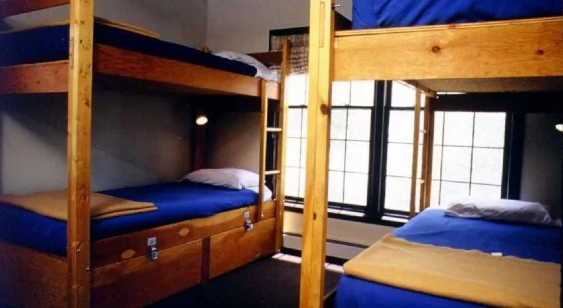 Summit Peaks Riverside Lodges East & West