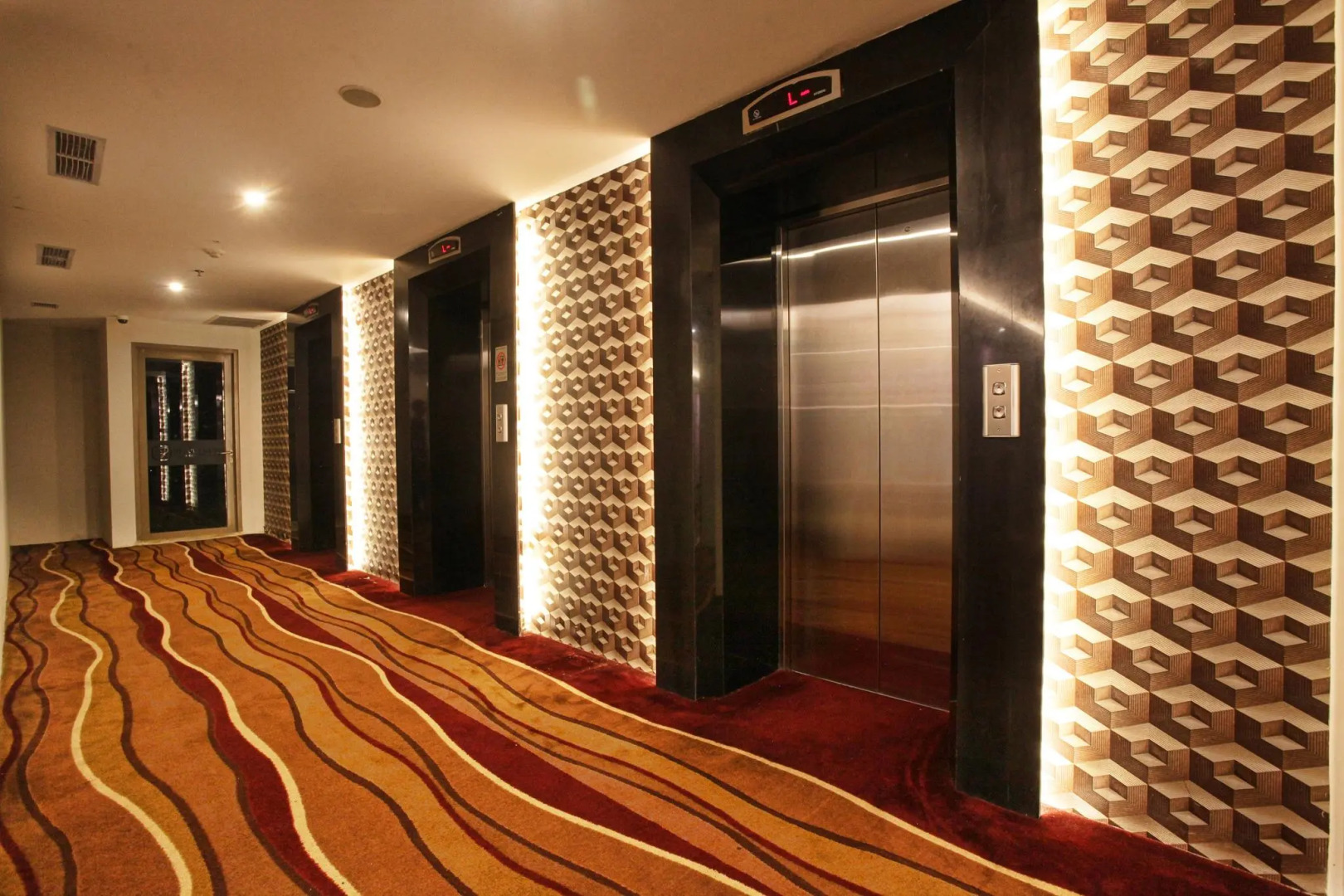Platinum Balikpapan Hotel & Convention Hall
