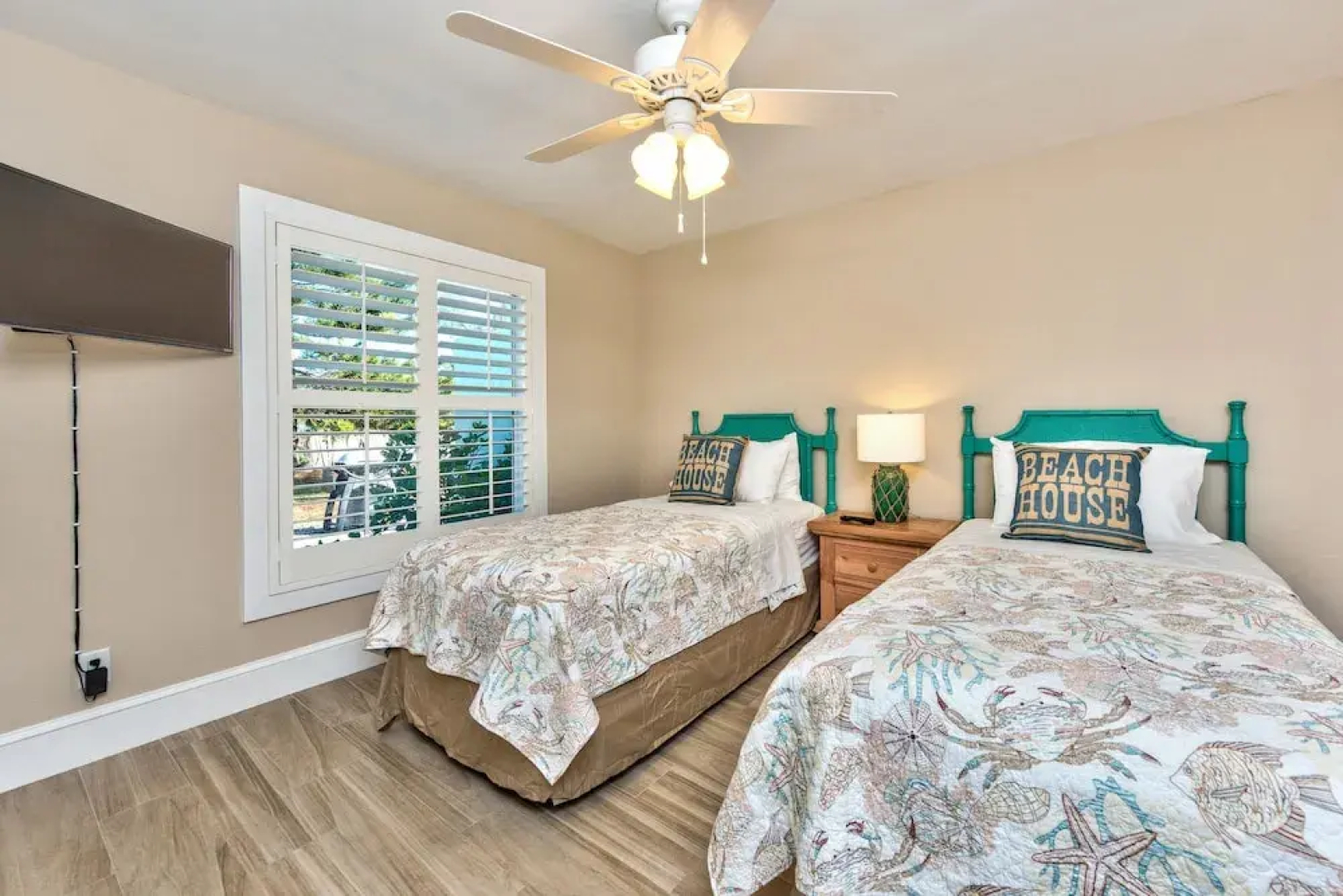 Avola  Vacation Rental by NFVH