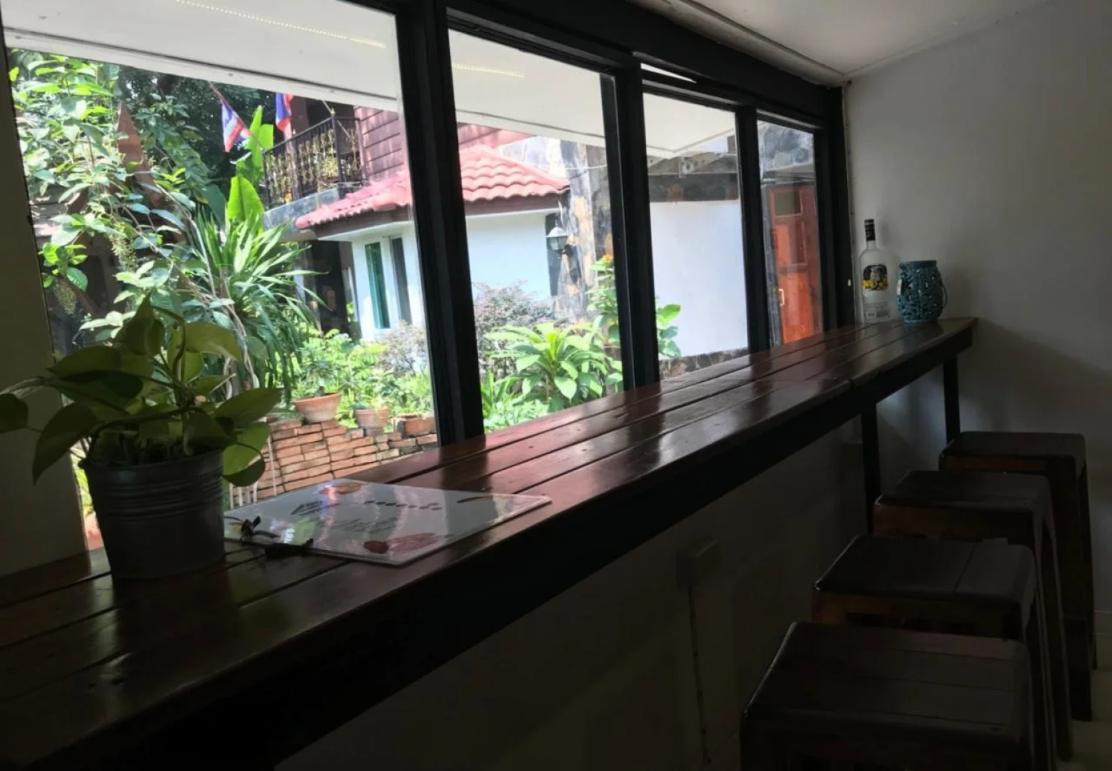 Moradok Thai Guesthouse - Hostel