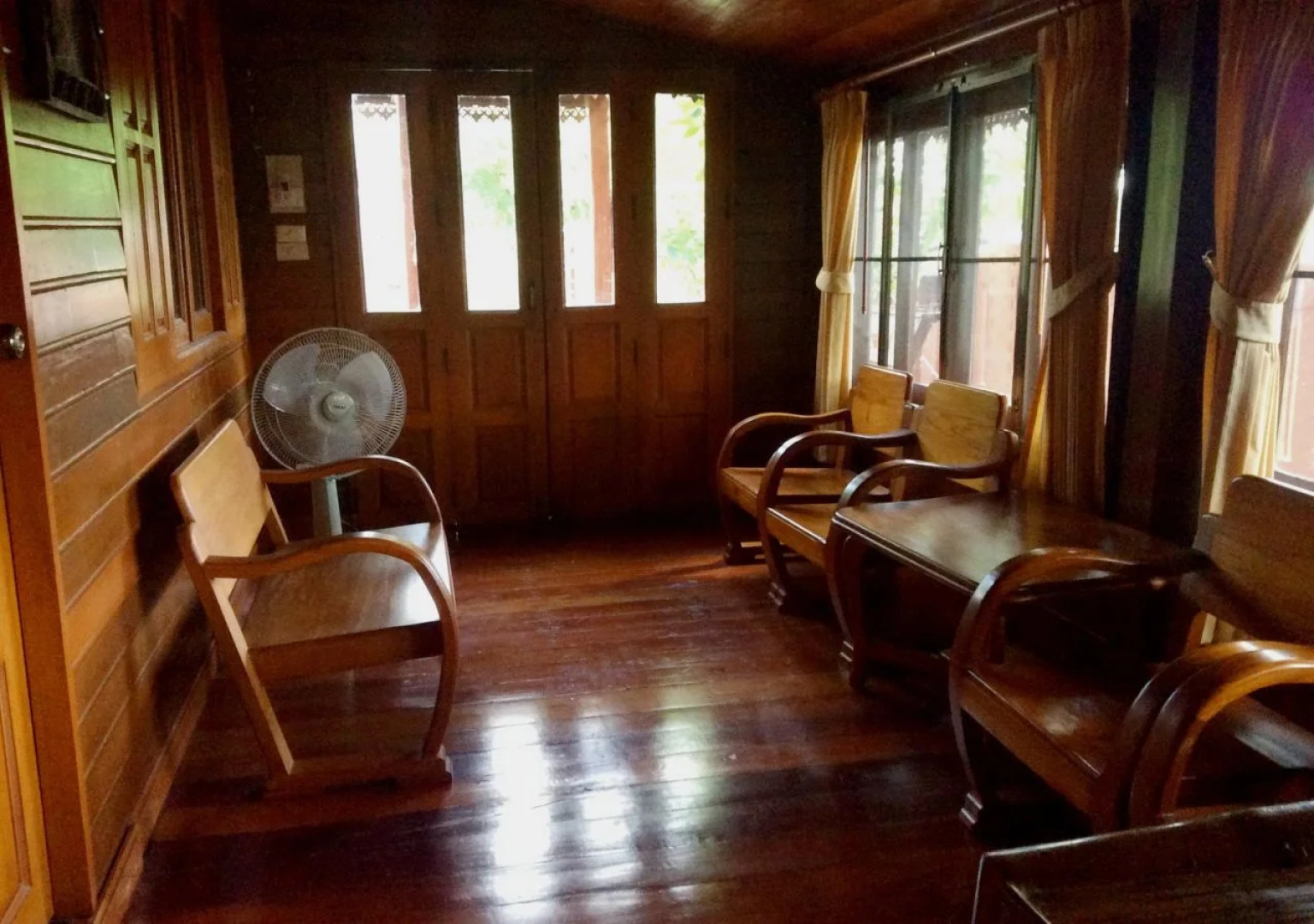 Sasithorn Garden View Hotel