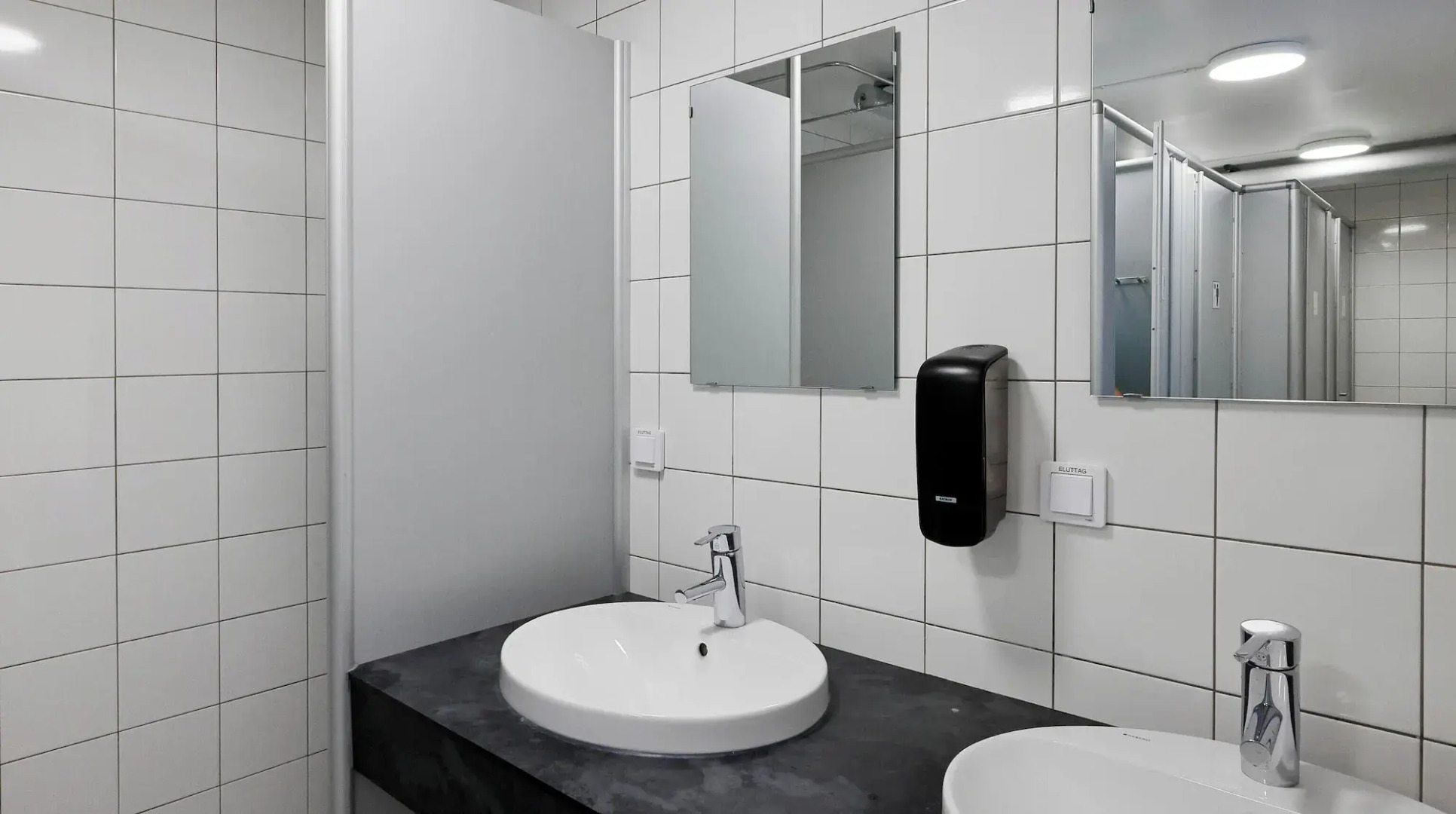 Skeppsdockans Camping & Vandrarhem