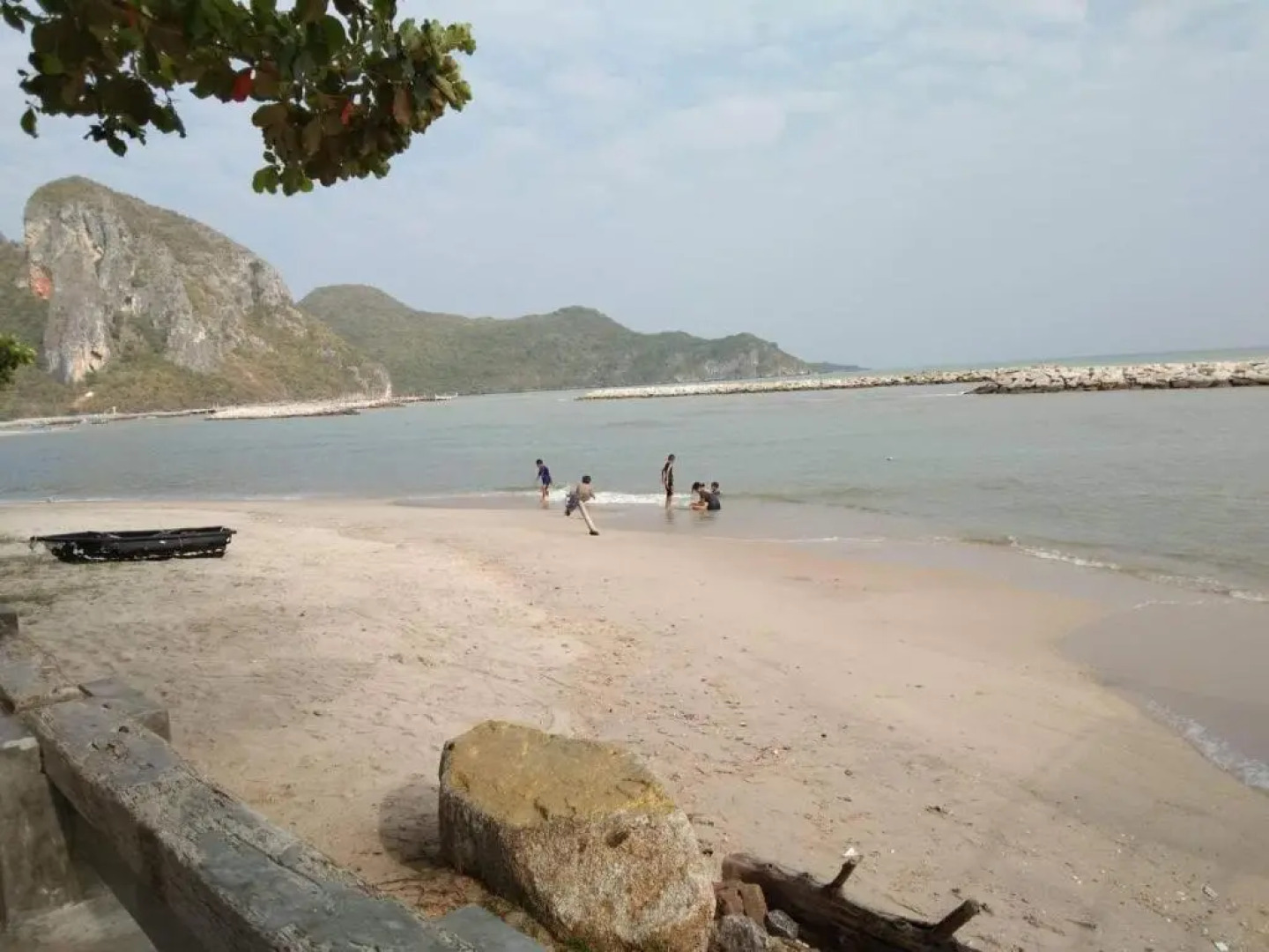 Sea Sand House Resort