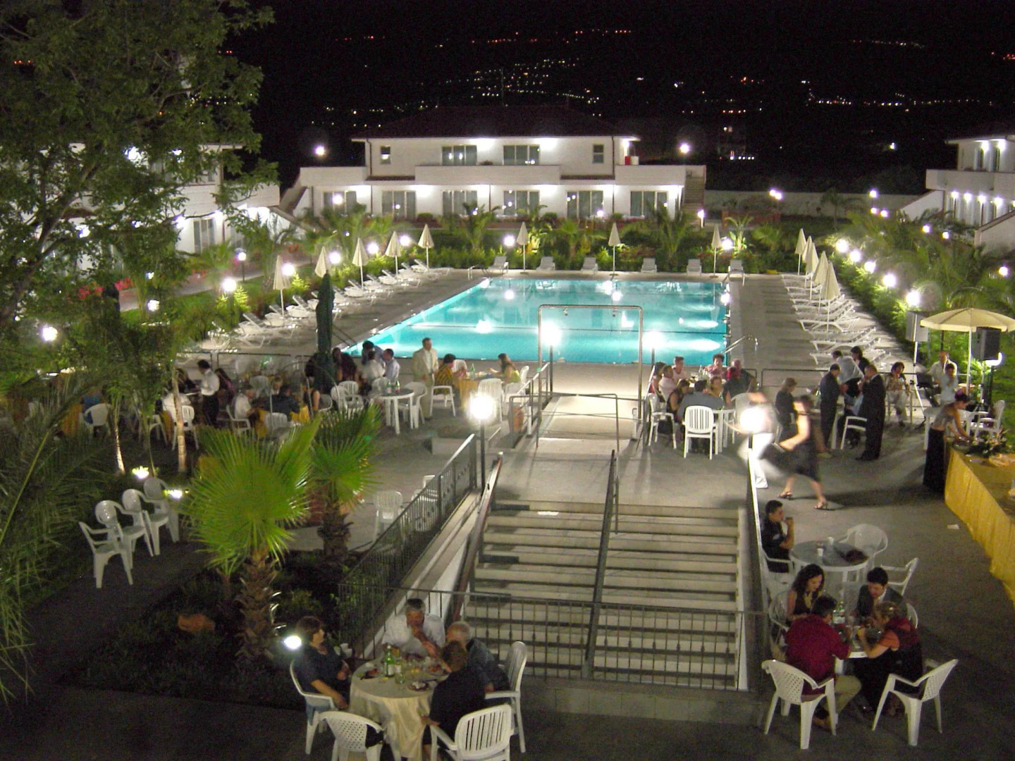 King's House Hotel Resort