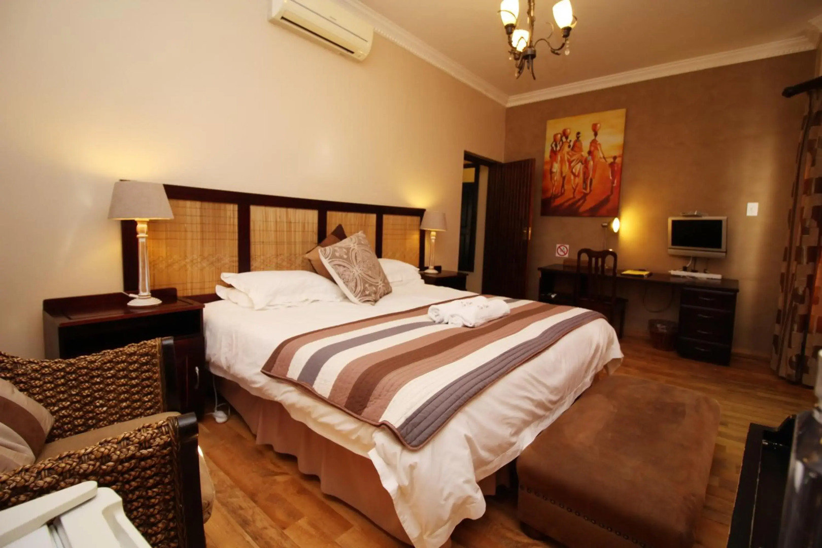 Oak Park Guest House And Conference Centre