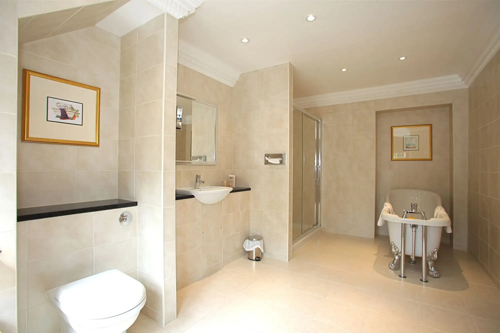 Classic Lodges - Bagden Hall Hotel