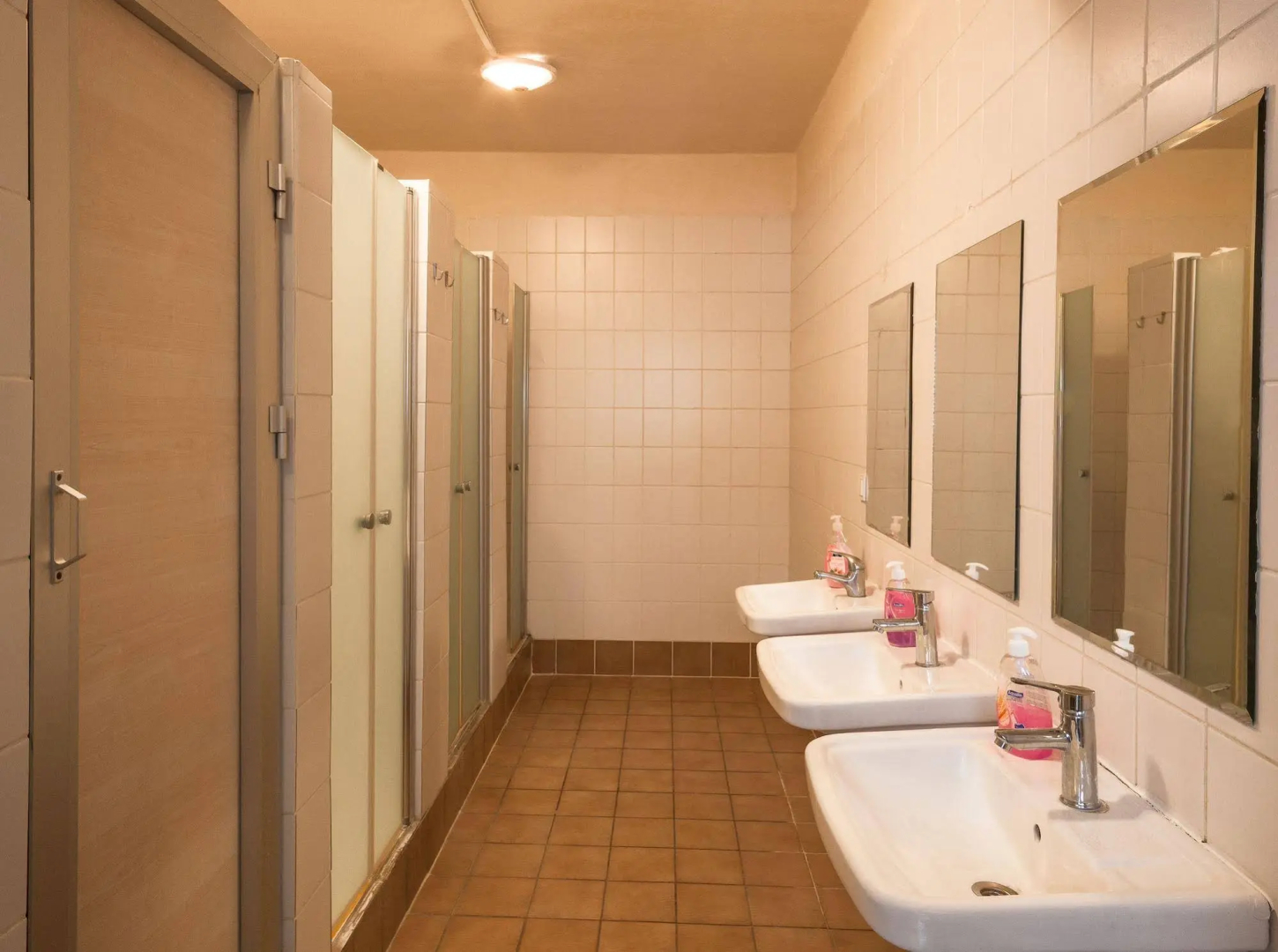 Golden Royal Hotel & Spa