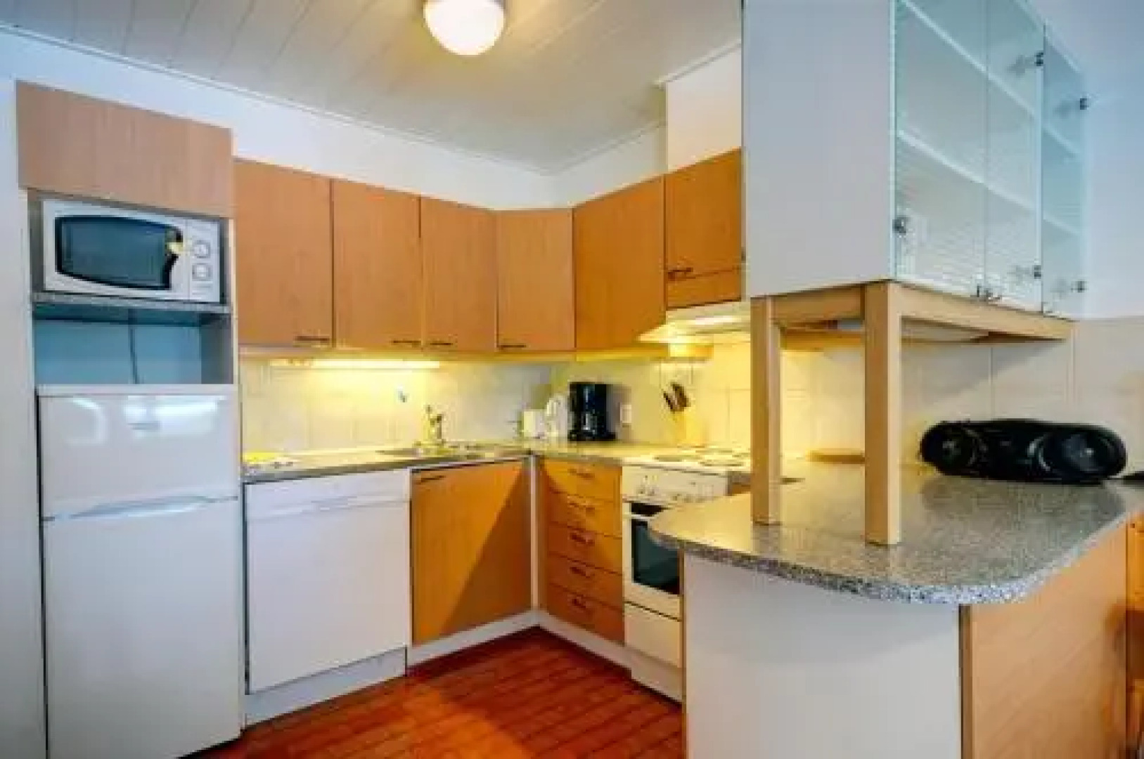 Kulta-Katti Apartments