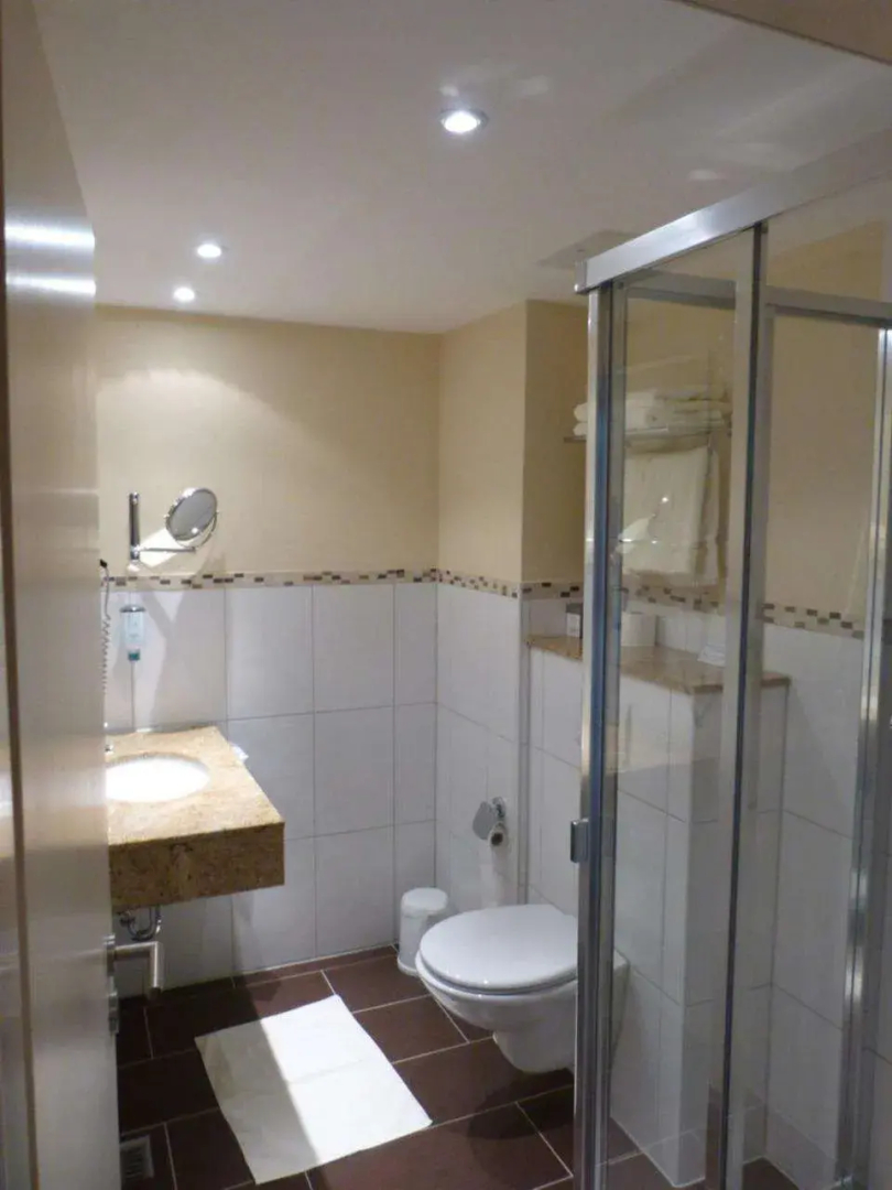 Hotel Roshop