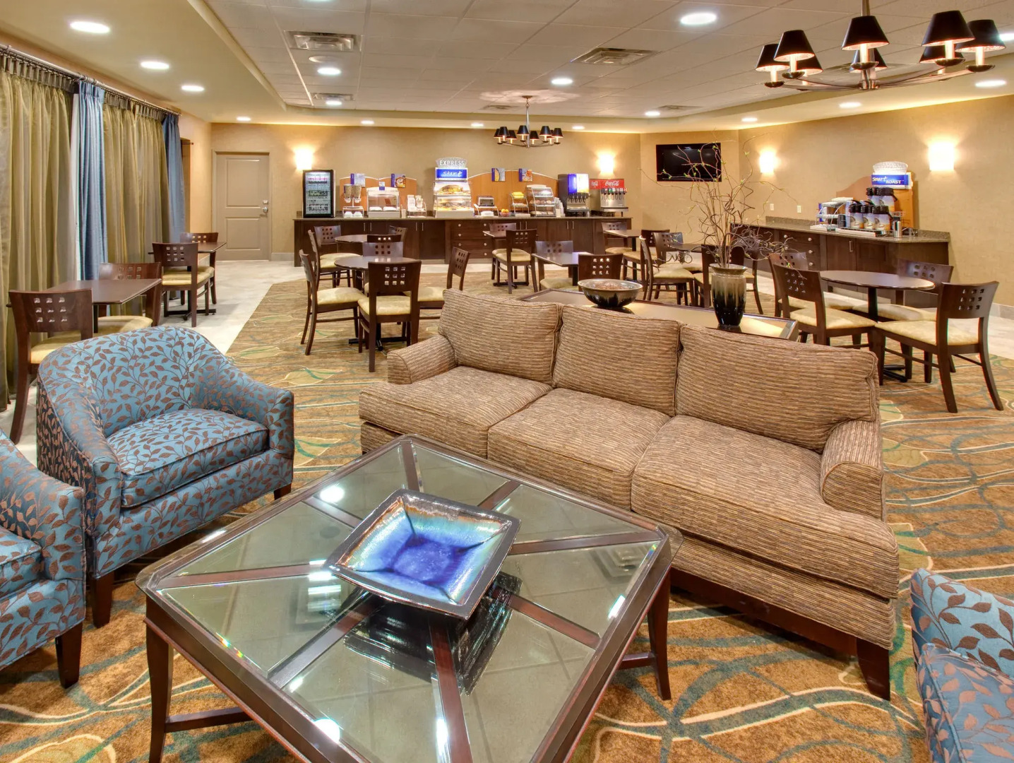 Holiday Inn Express Hotel & Suites Grand Island by IHG