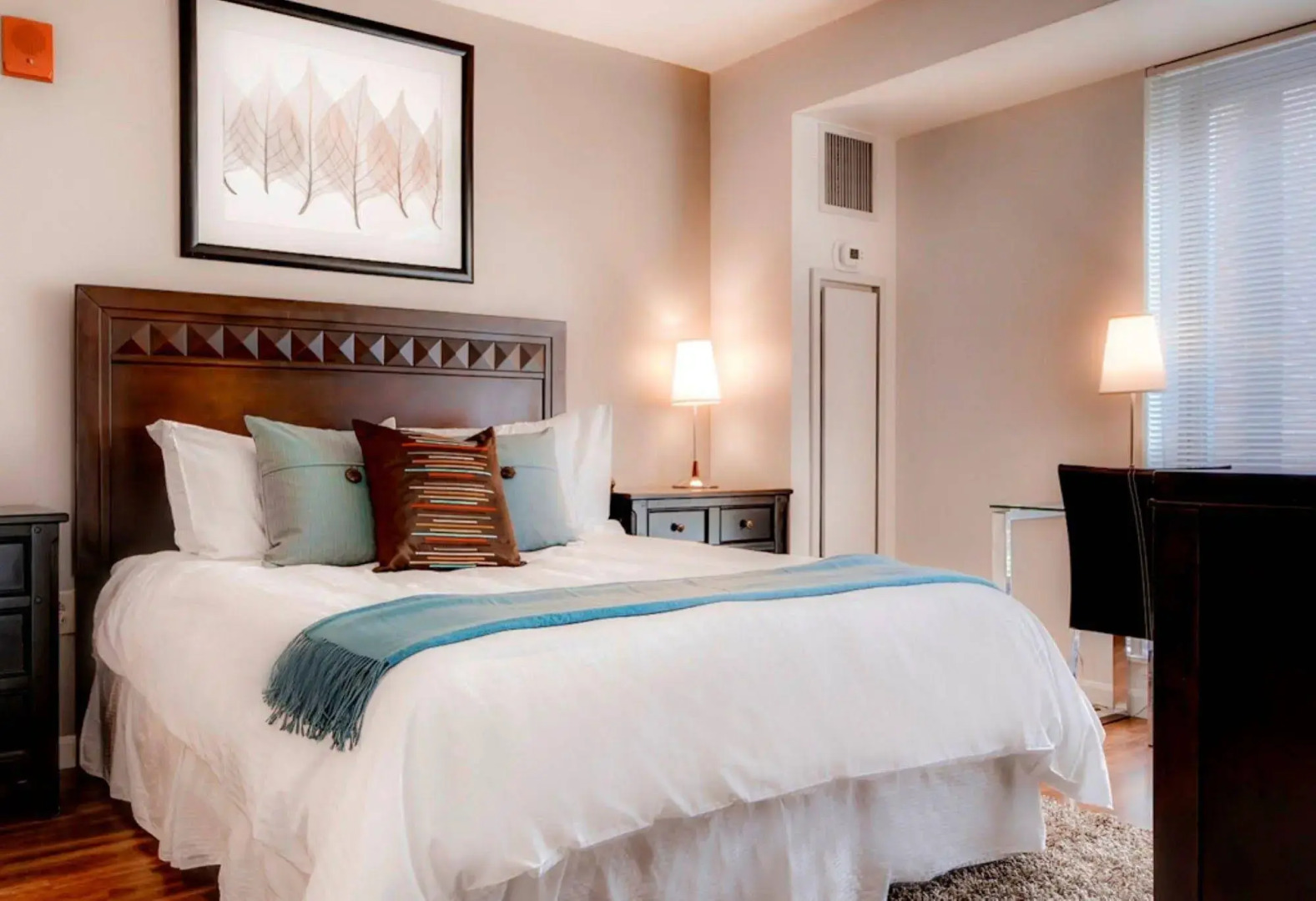 Global Luxury Suites Fenway Park