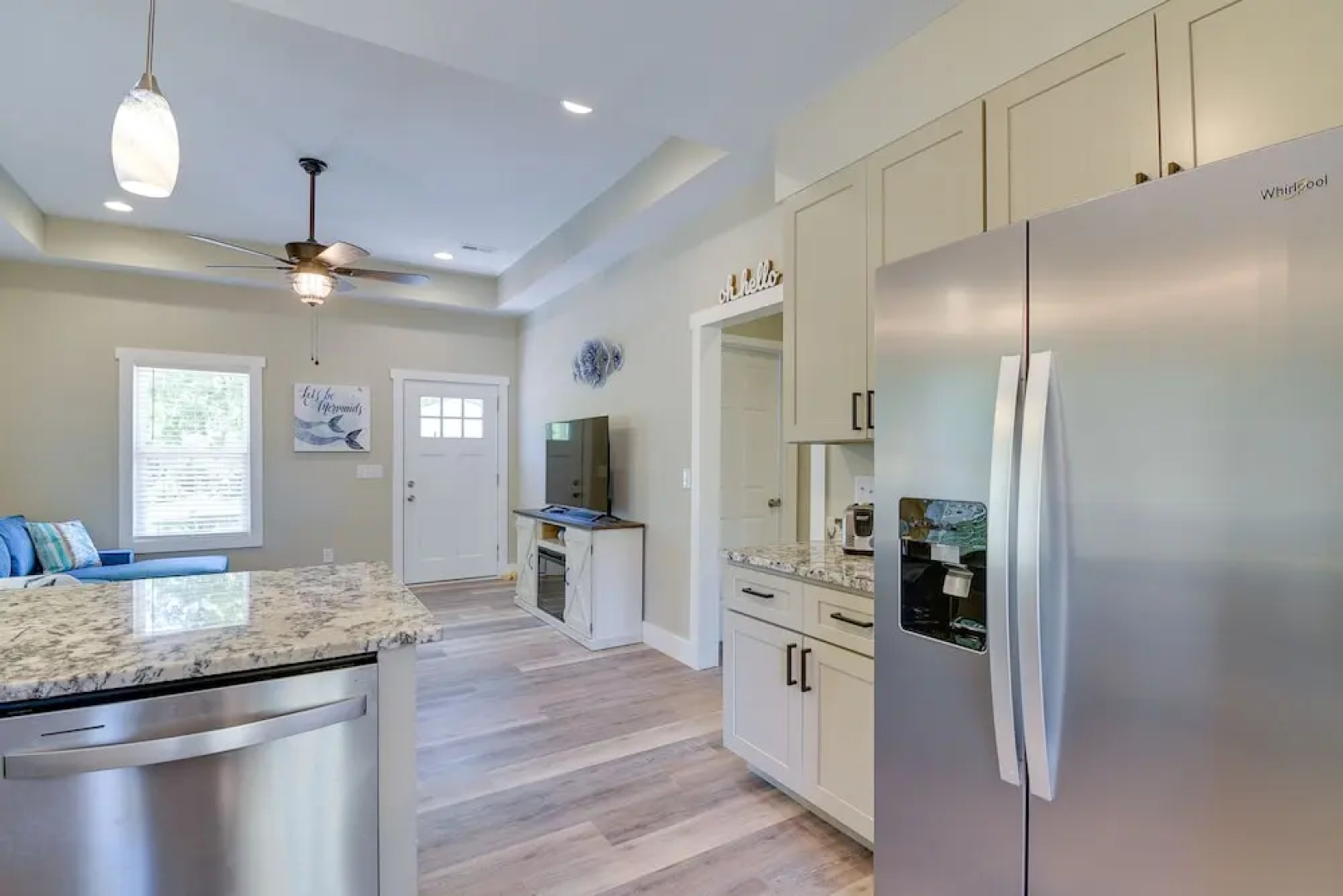 Charming Ocean Isle Beach Home ~ 1 Mi to Beach!