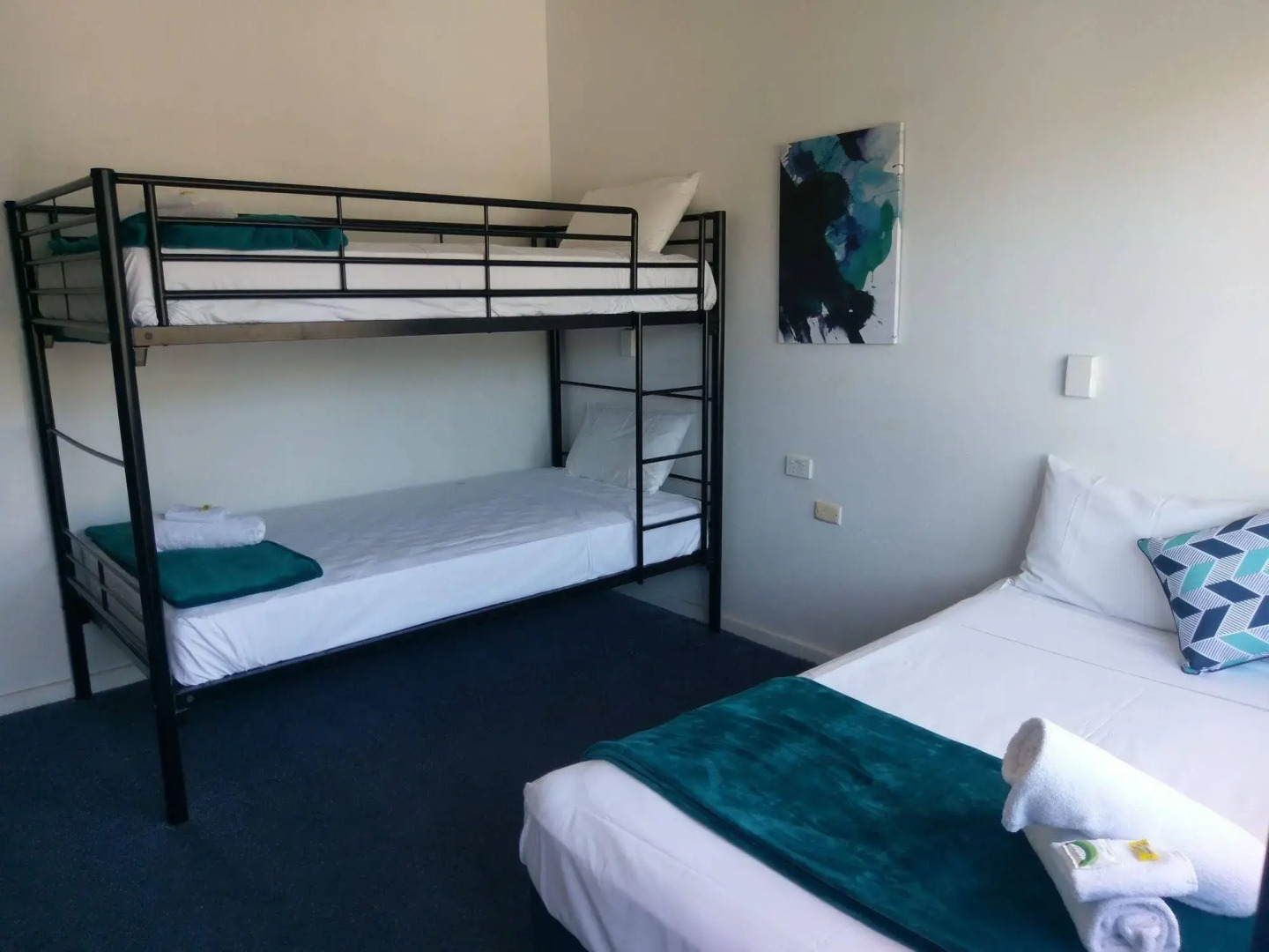 Bargara Beach Hotel Motel