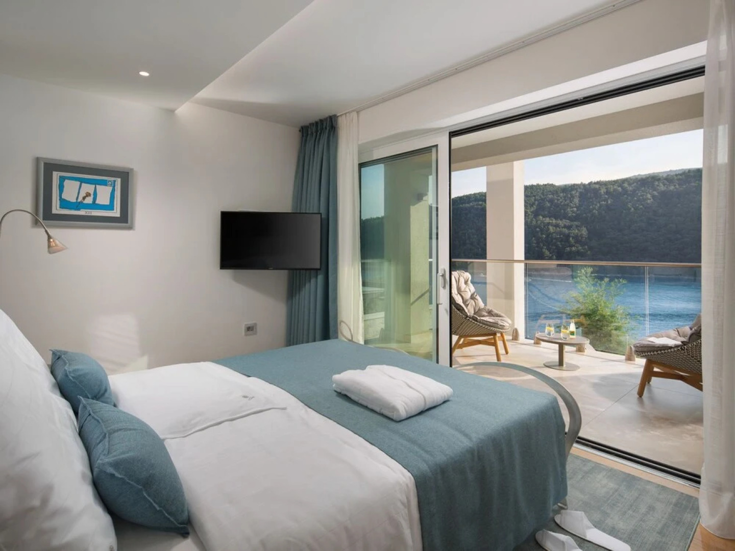 Vlastelini II Duga Luka