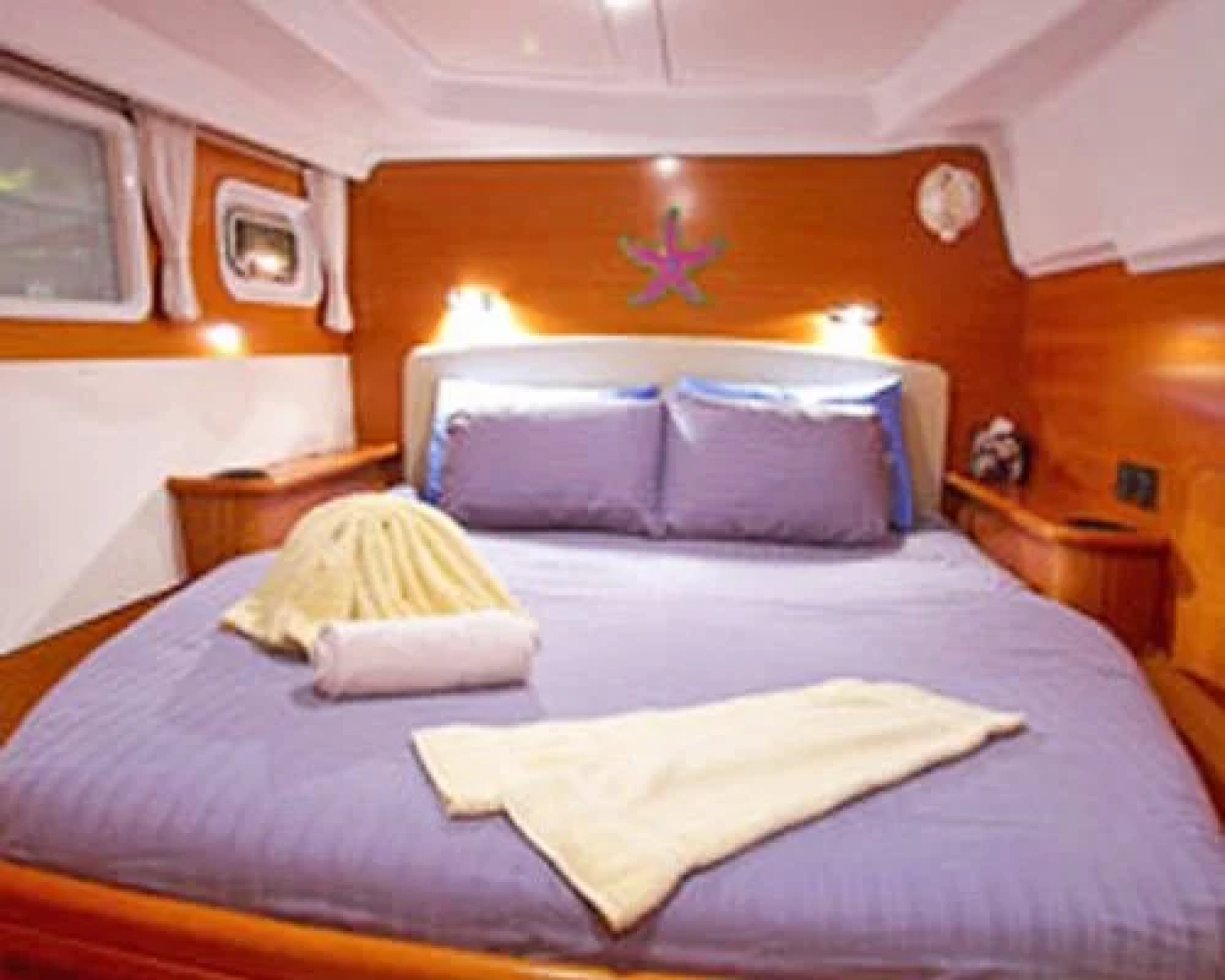 Festiva Sailing Vacations - Sint Maarten, Simpson Bay, St Maarten Dutch Caribbean