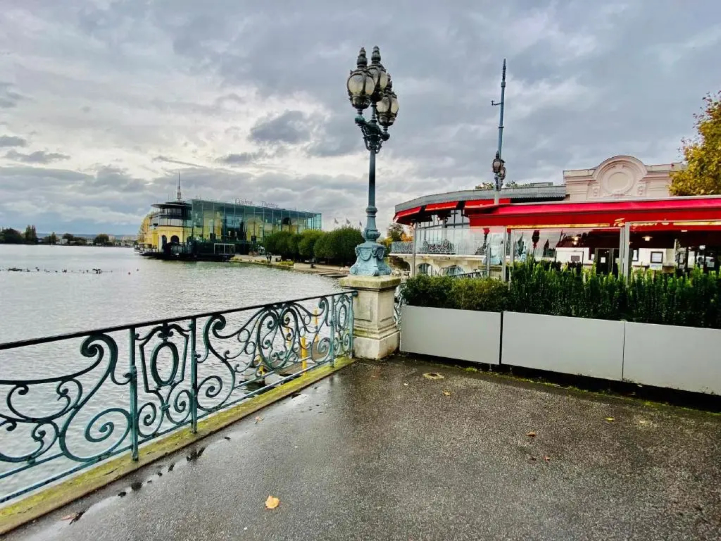 ENGHIEN-LES-BAINS : studio au coeur du centre ville