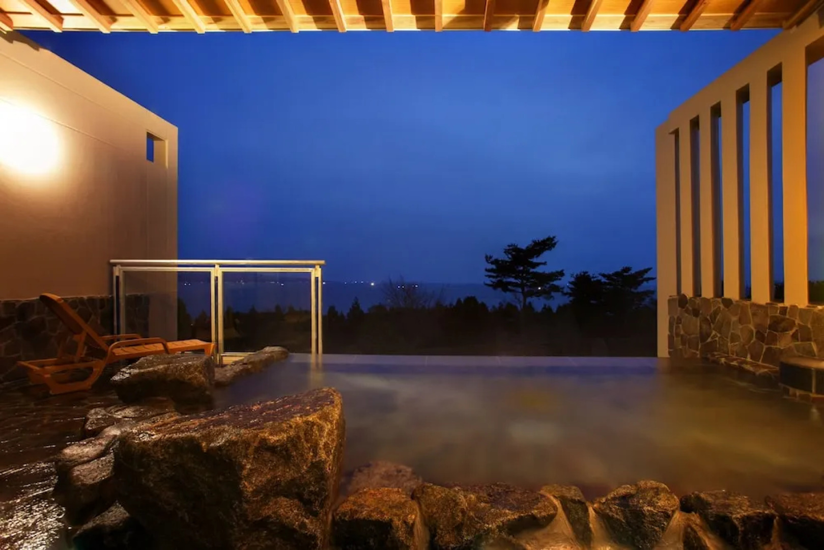 Amaharashi Onsen Isohanabi